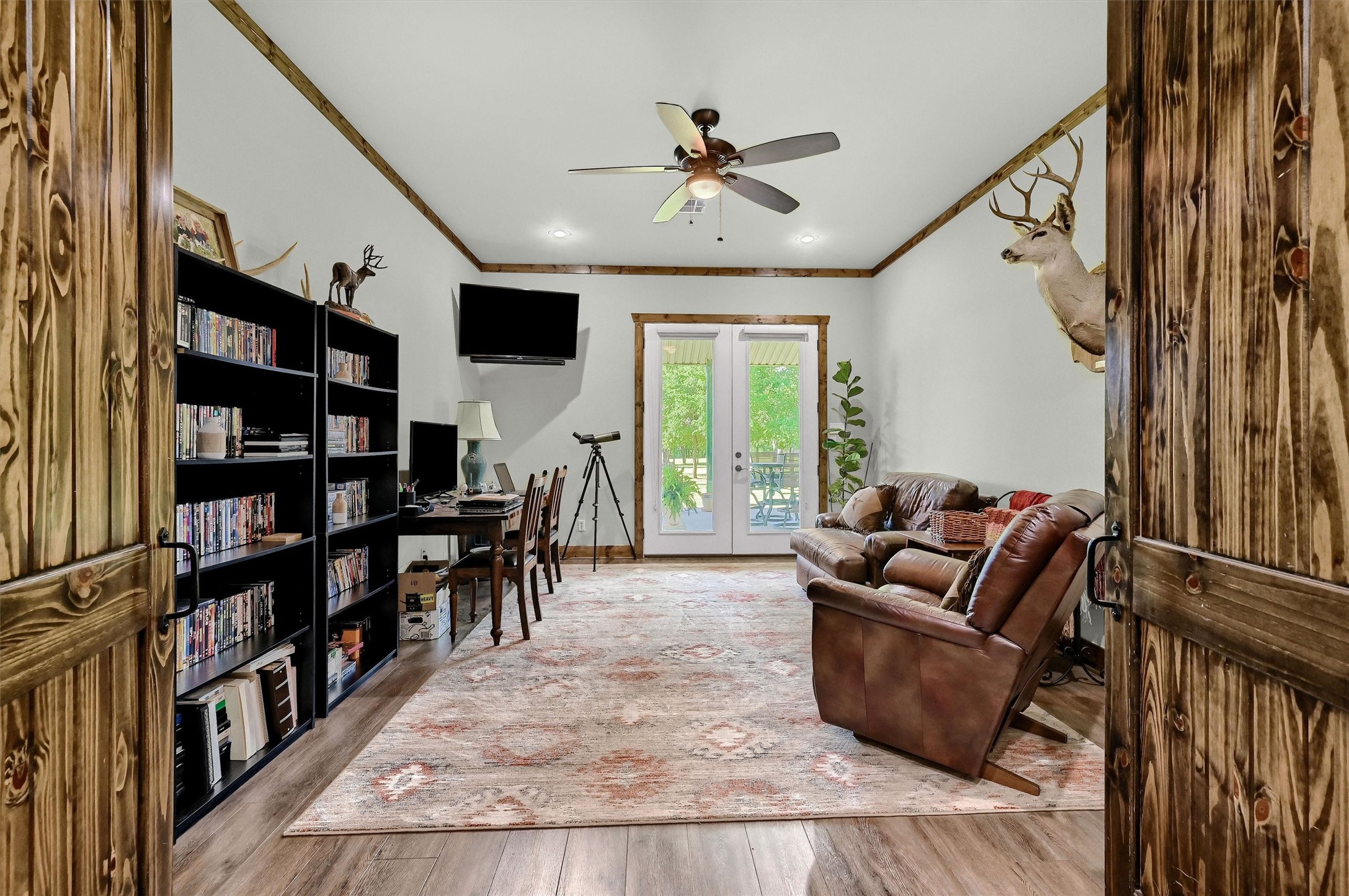 650 Scoggins Road