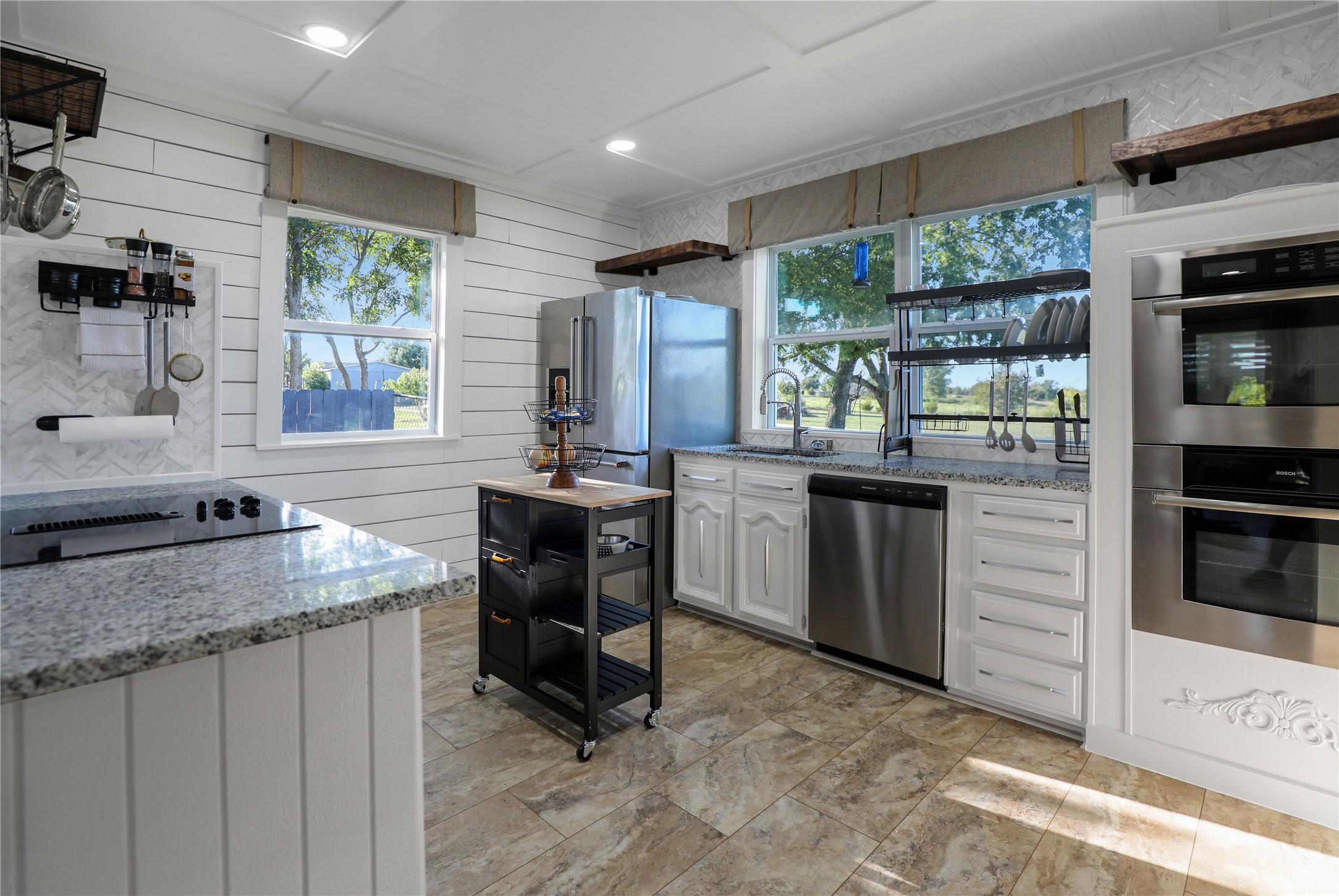 2171 Cedar Road