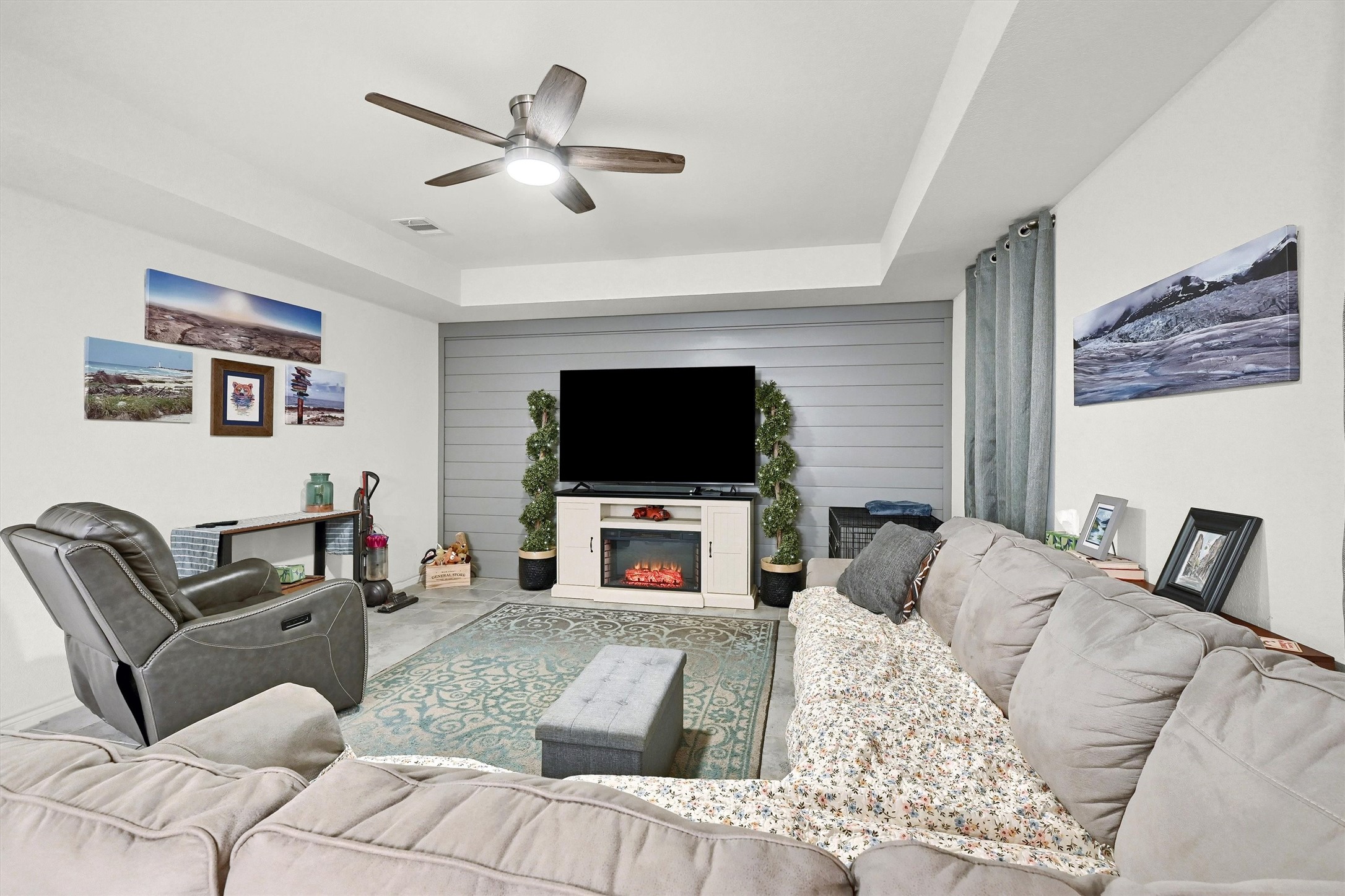 2617 Warren Lane
