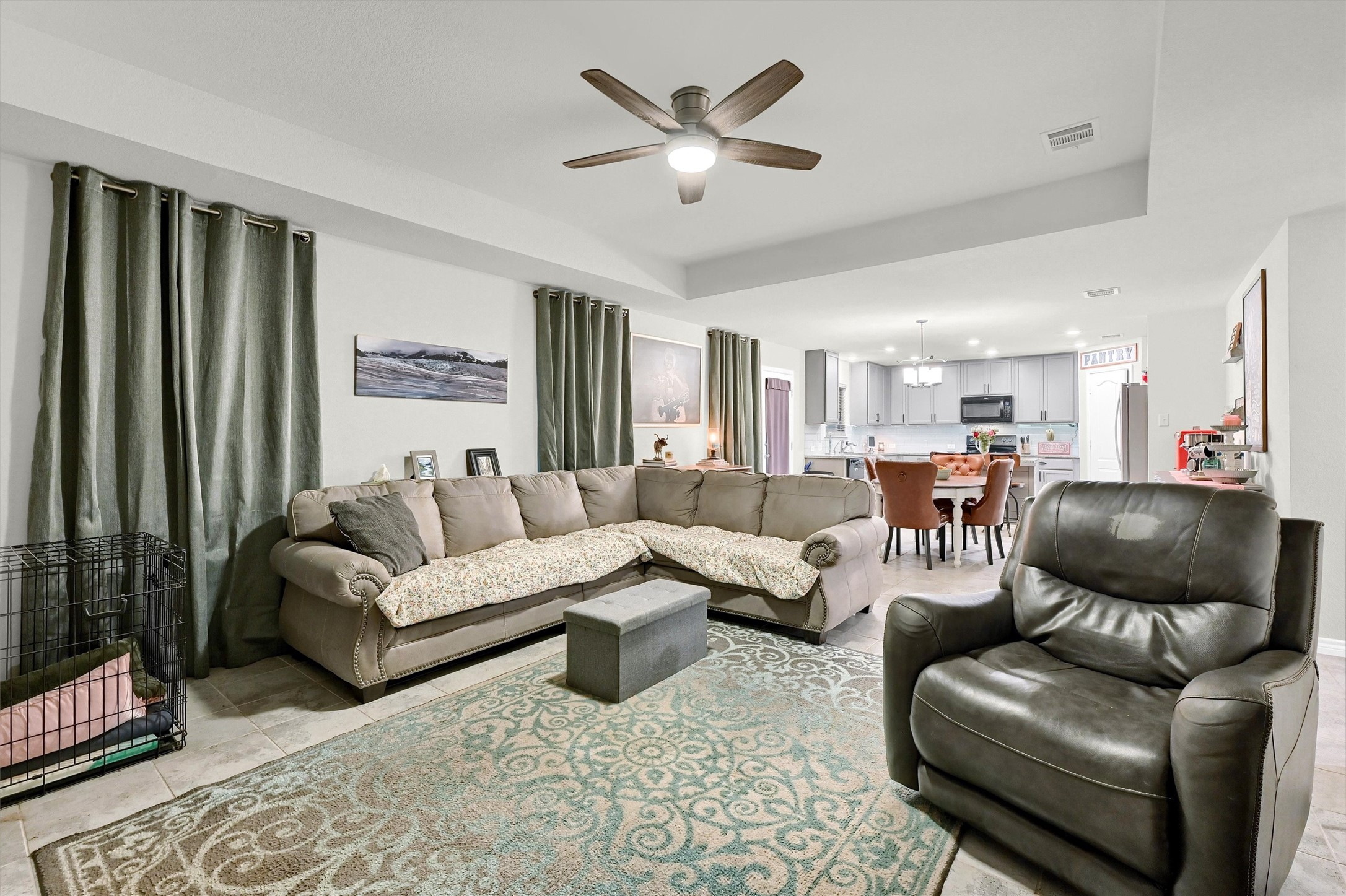 2617 Warren Lane