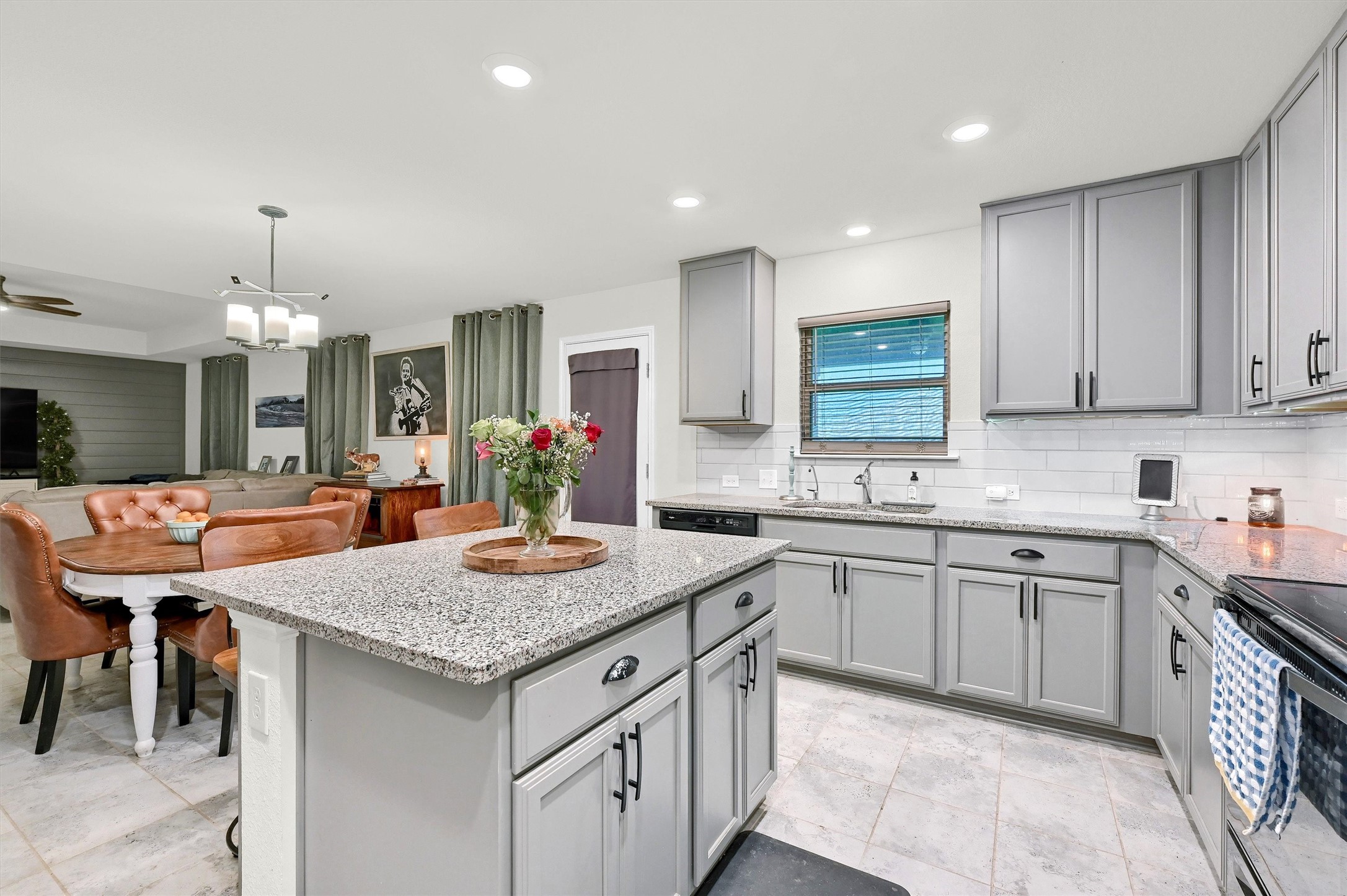 2617 Warren Lane