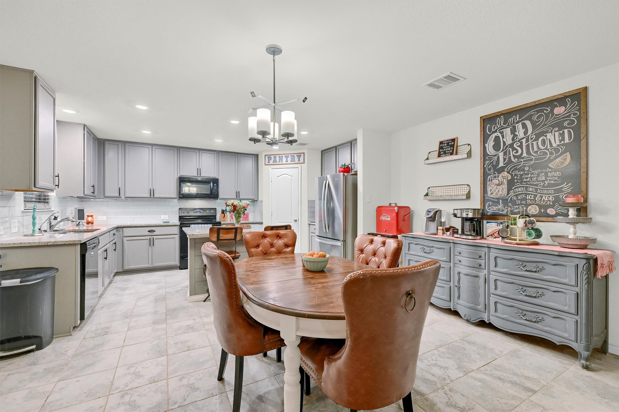 2617 Warren Lane