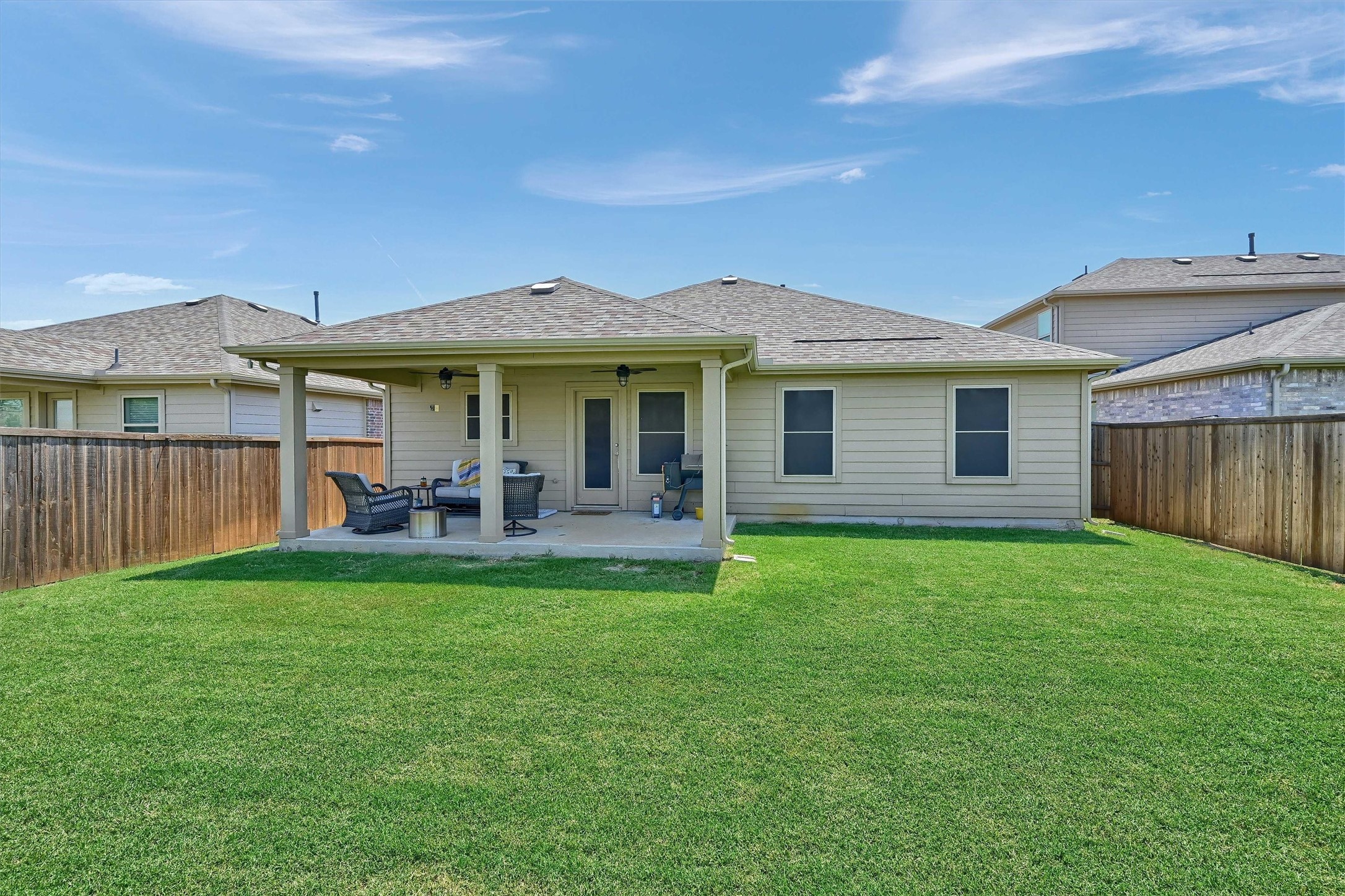 2617 Warren Lane