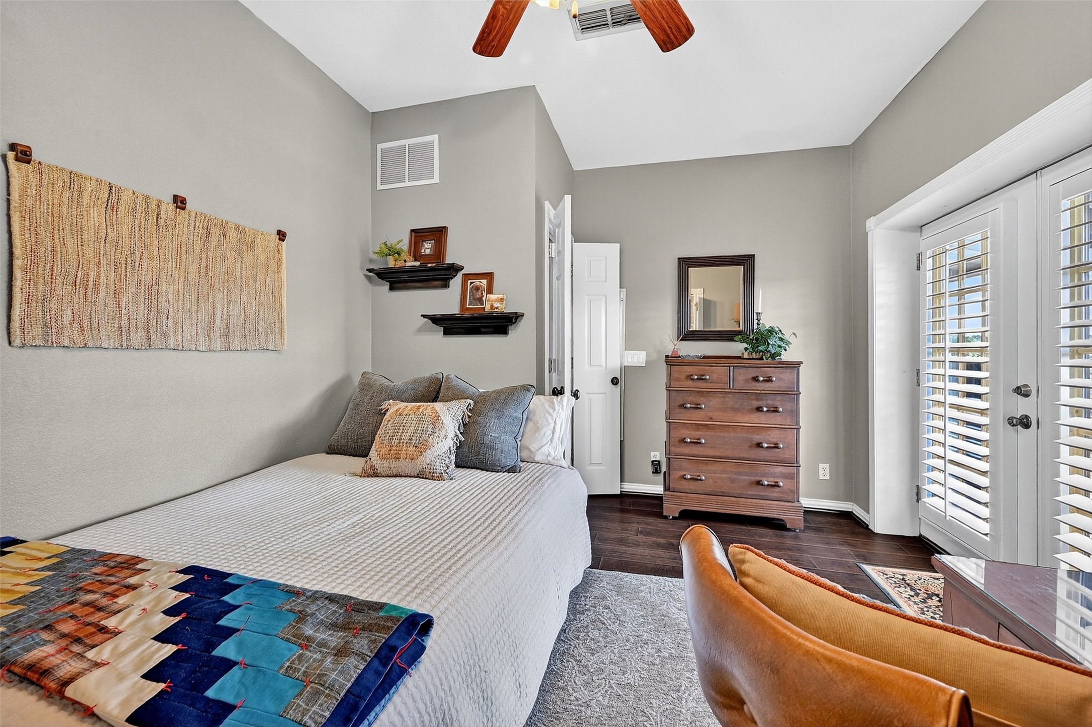 12041 Bell Road