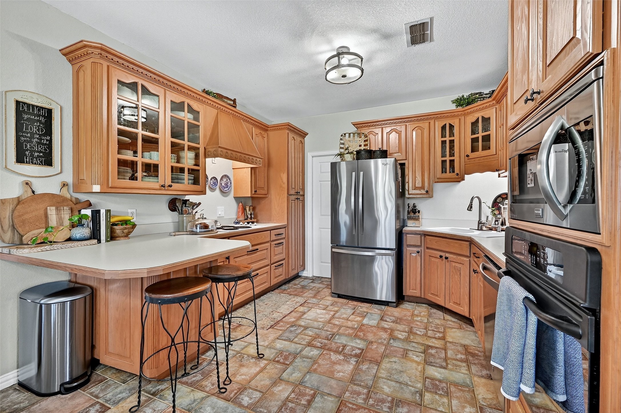12041 Bell Road