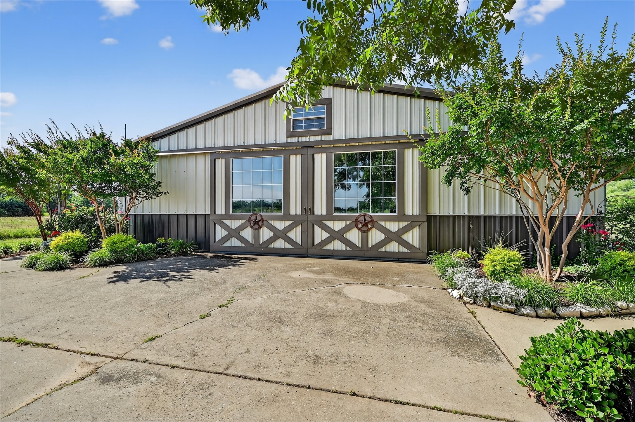 12041 Bell Road