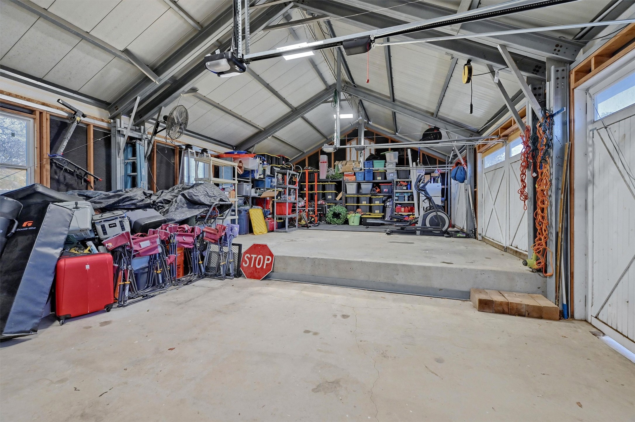 2212 Fred Smith Parkway