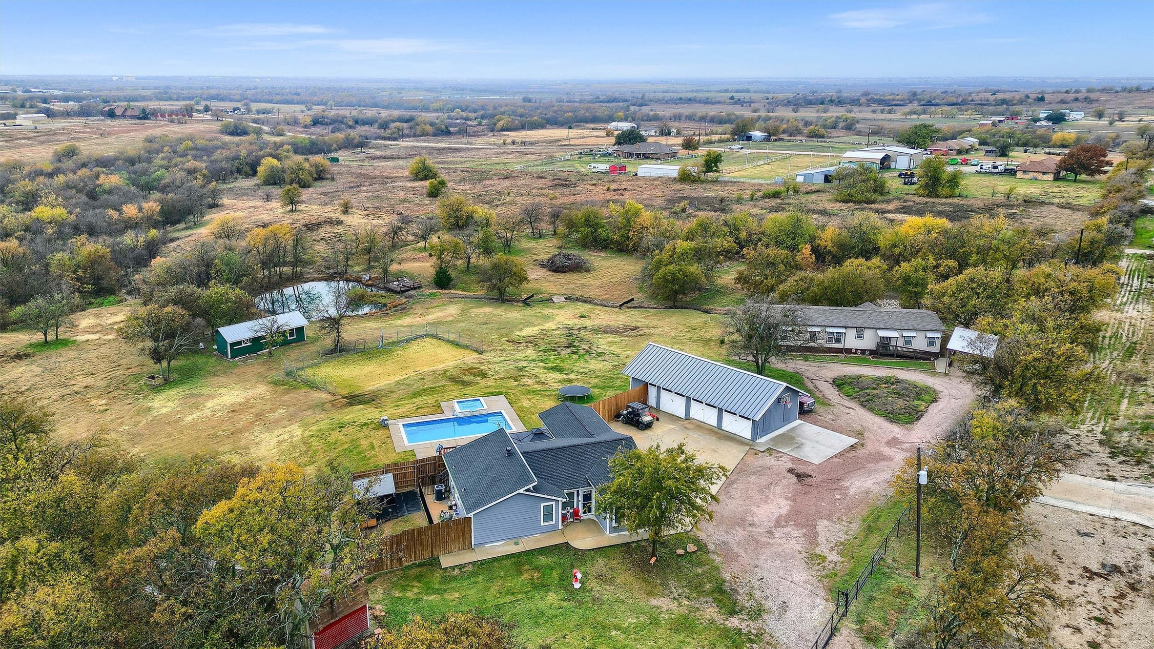 2212 Fred Smith Parkway