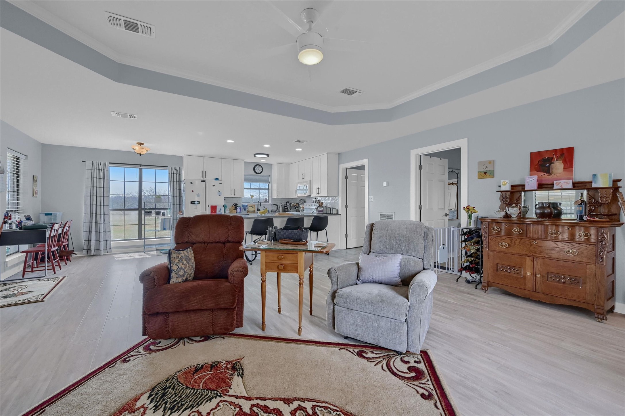406 Cedar Crest
