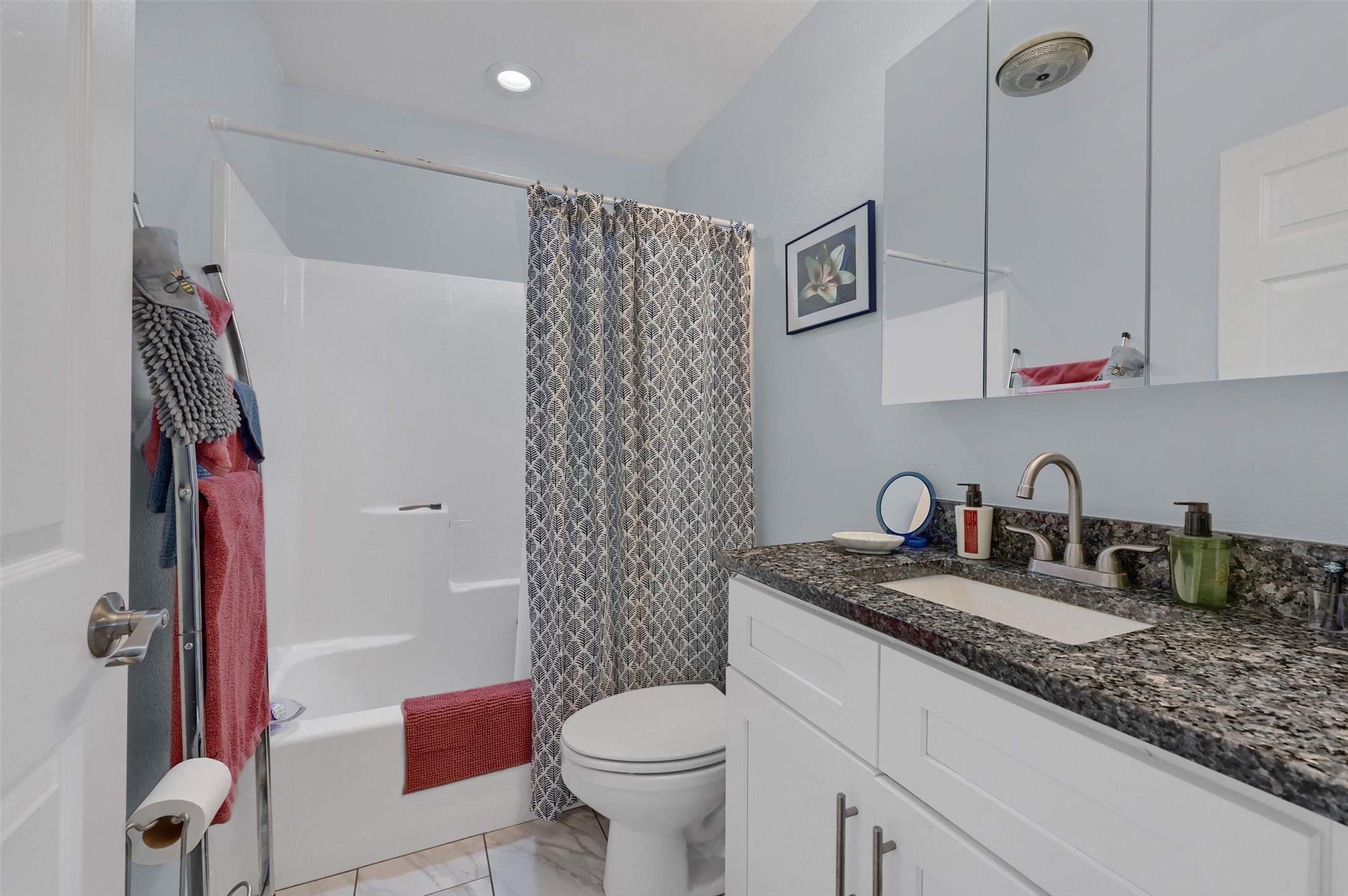 406 Cedar Crest