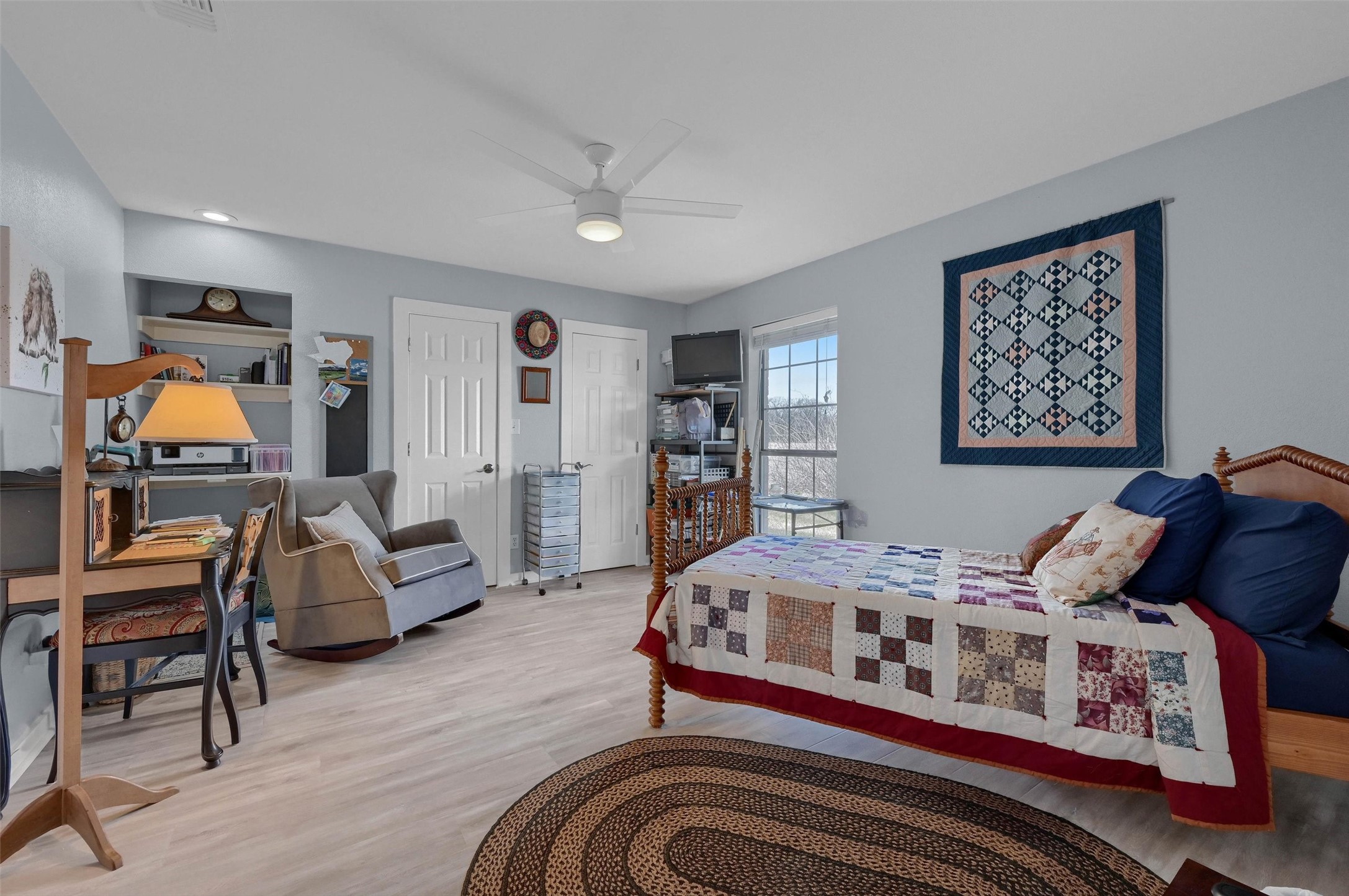 406 Cedar Crest
