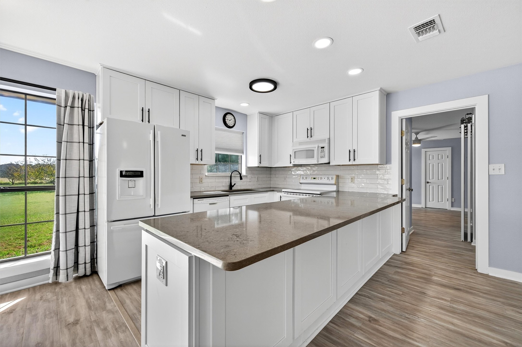 406 Cedar Crest