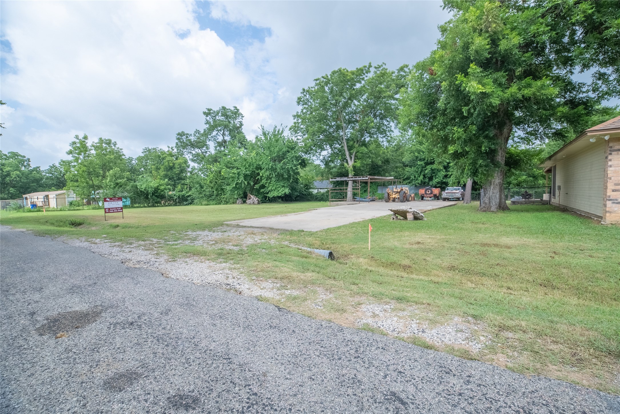 379 Old Shawnee Trail Drive