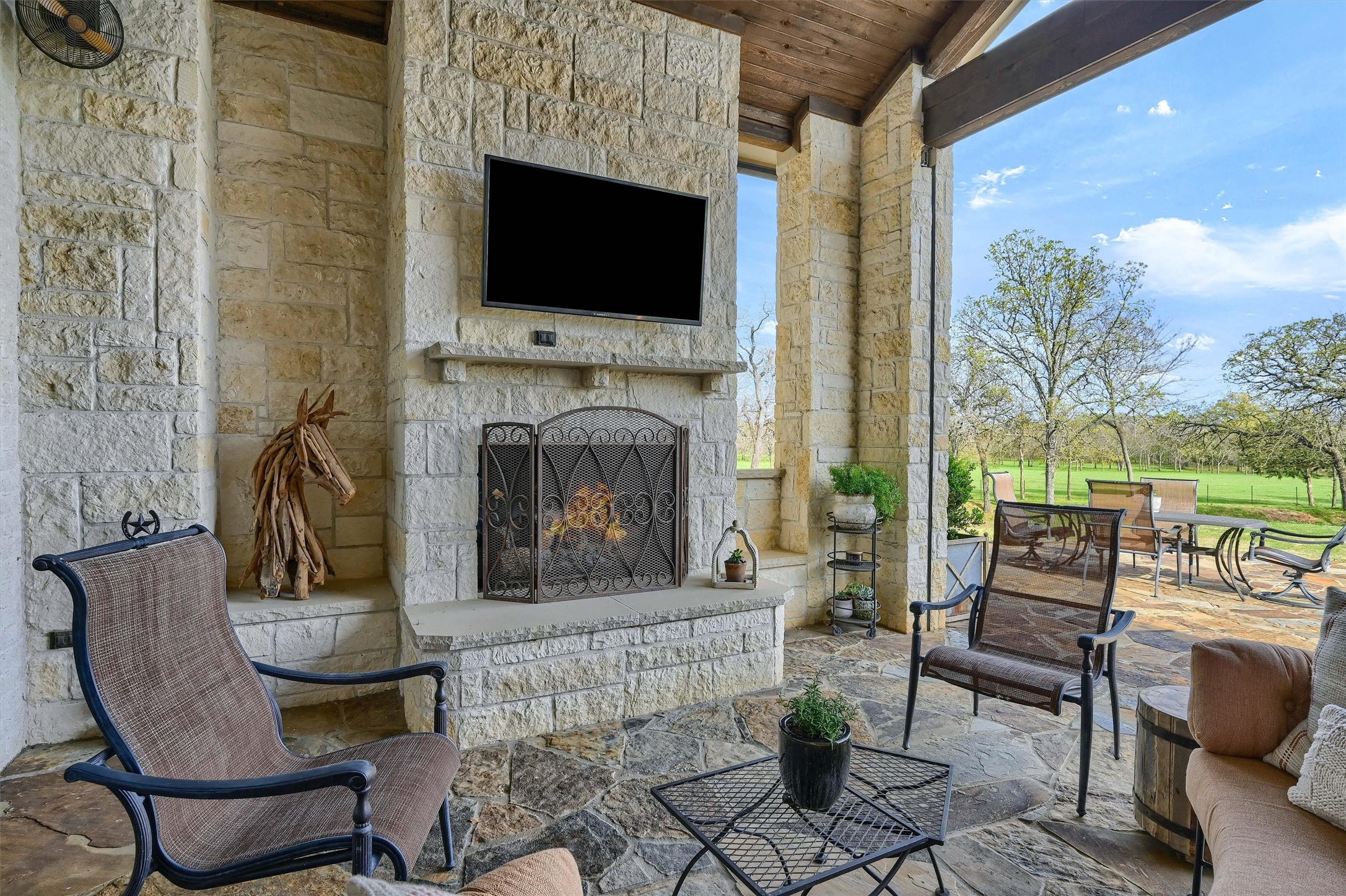 8301 Stephens Ranch Road