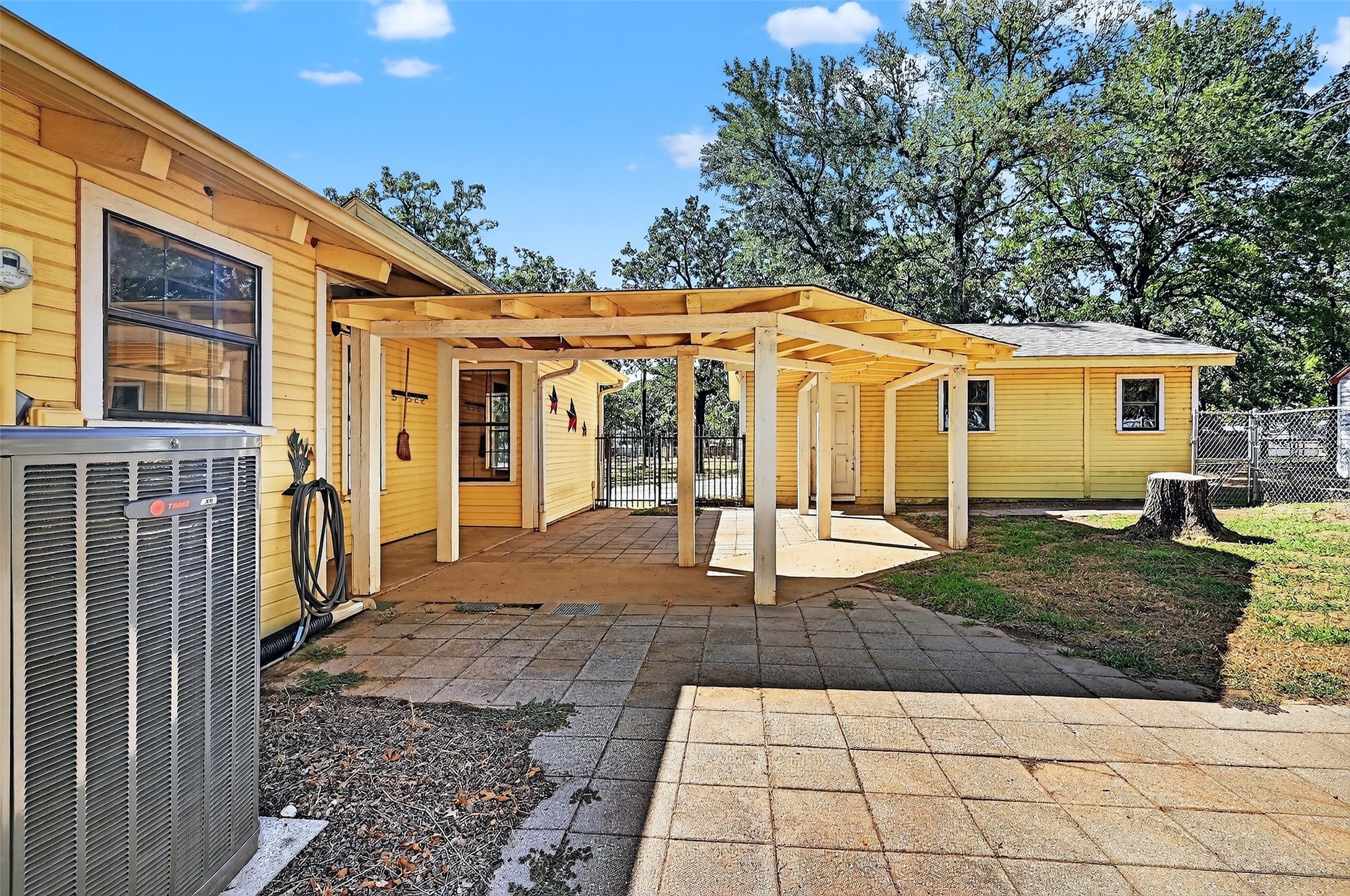 5326 W Line Road