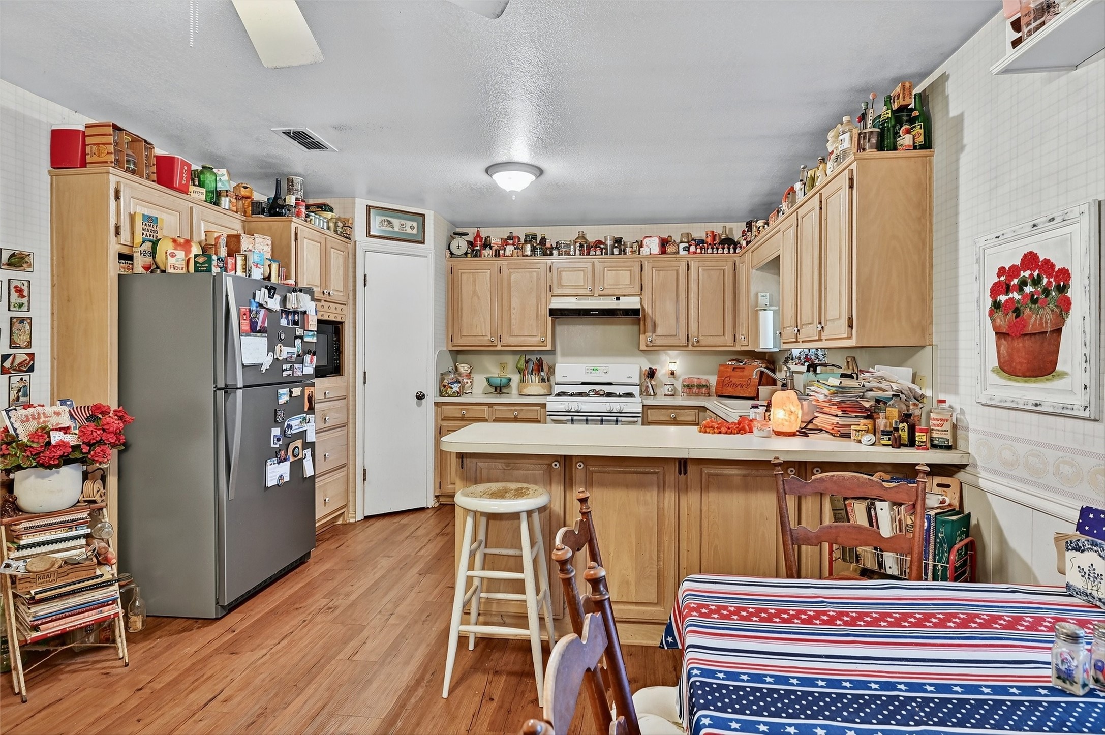 616 Spring Hill Road