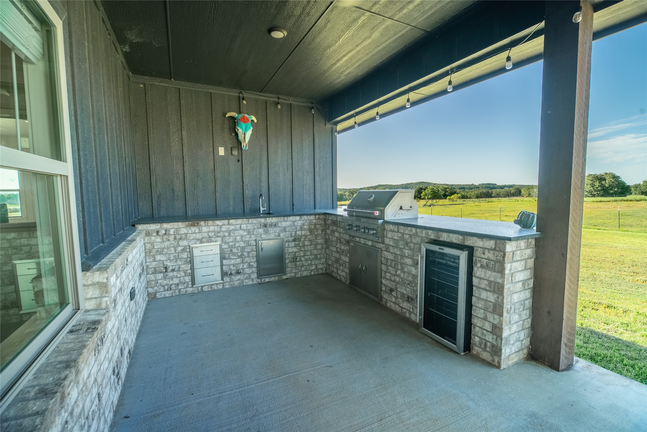 838 County Road 2121