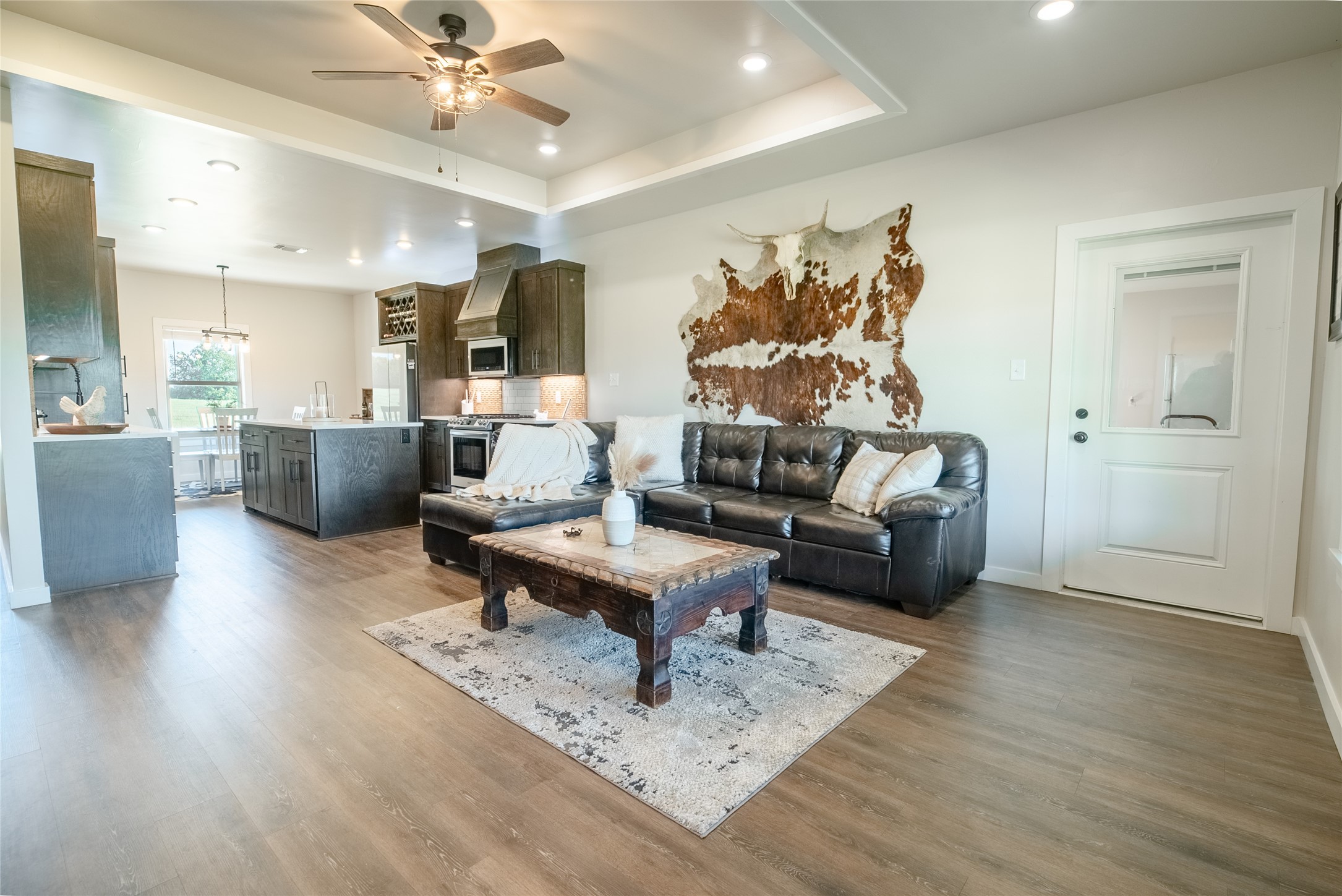 838 County Road 2121