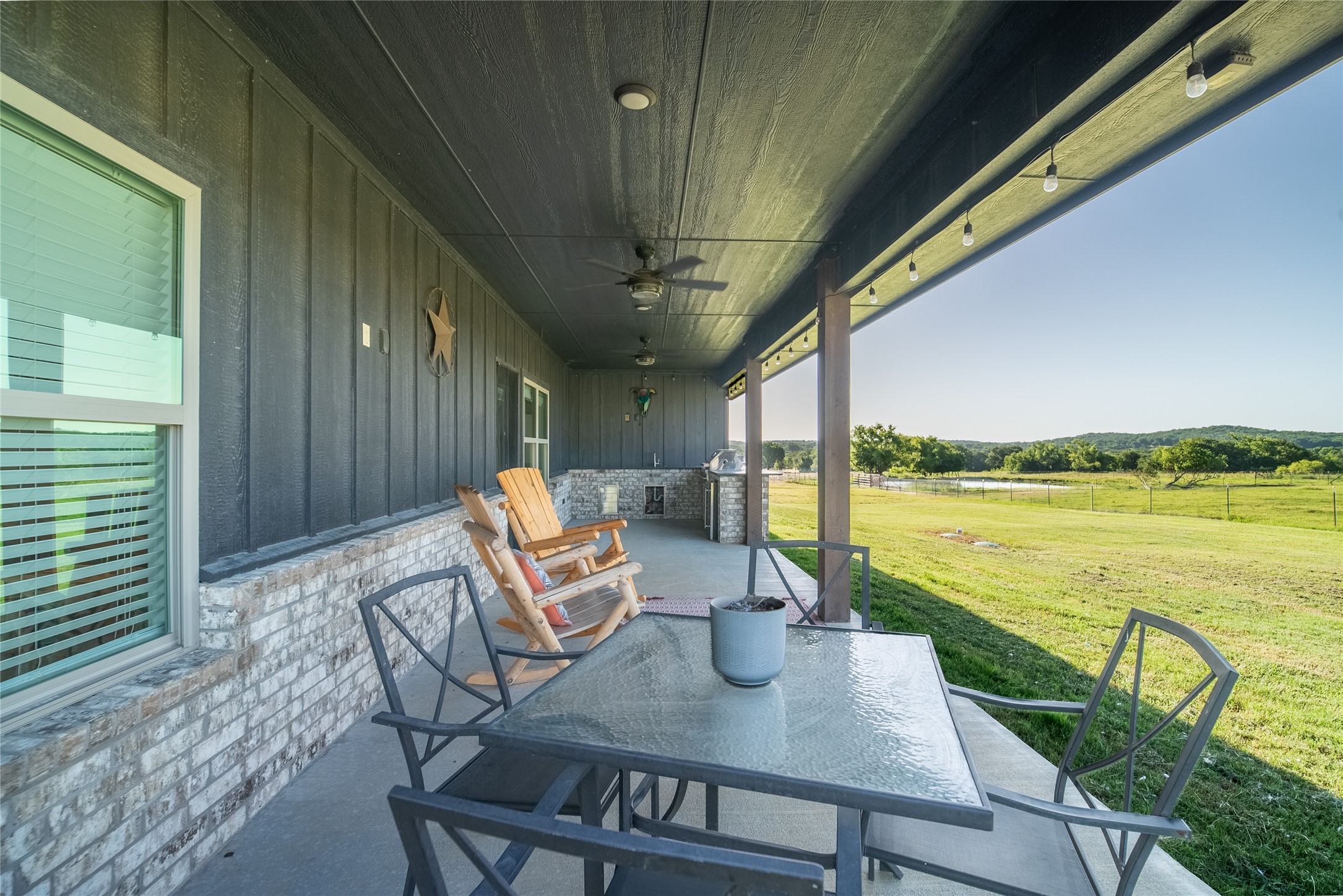 838 County Road 2121