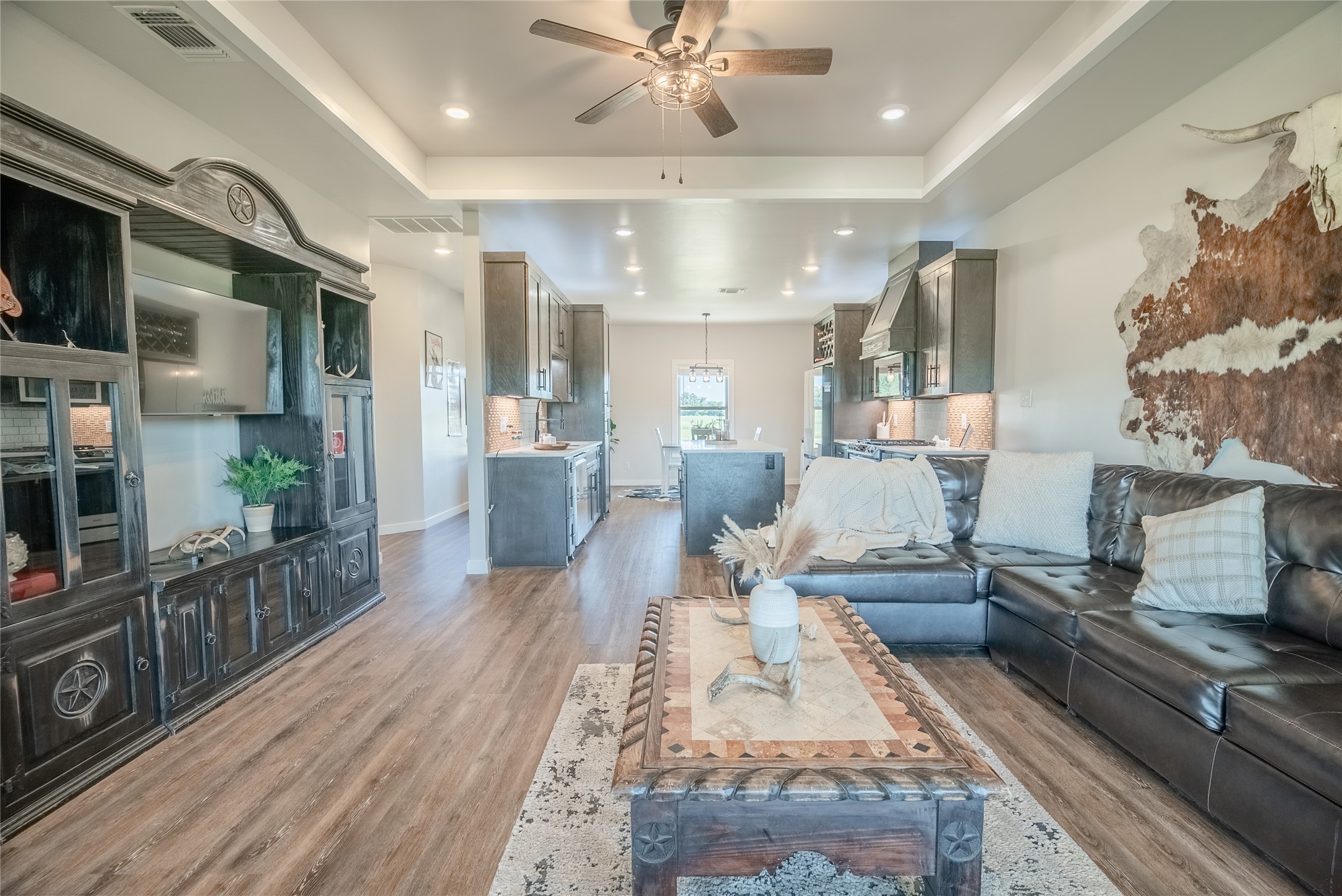 838 County Road 2121