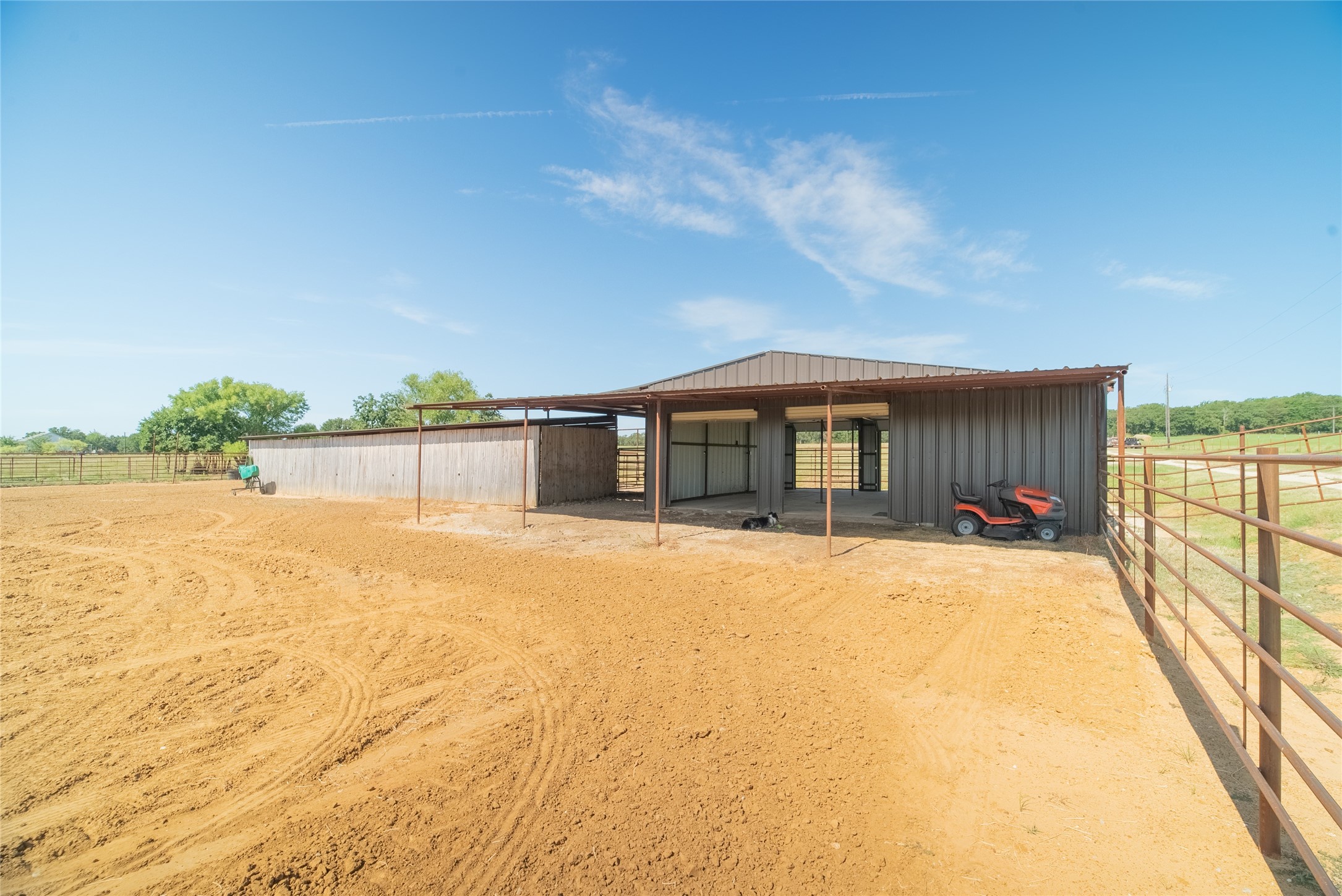 838 County Road 2121