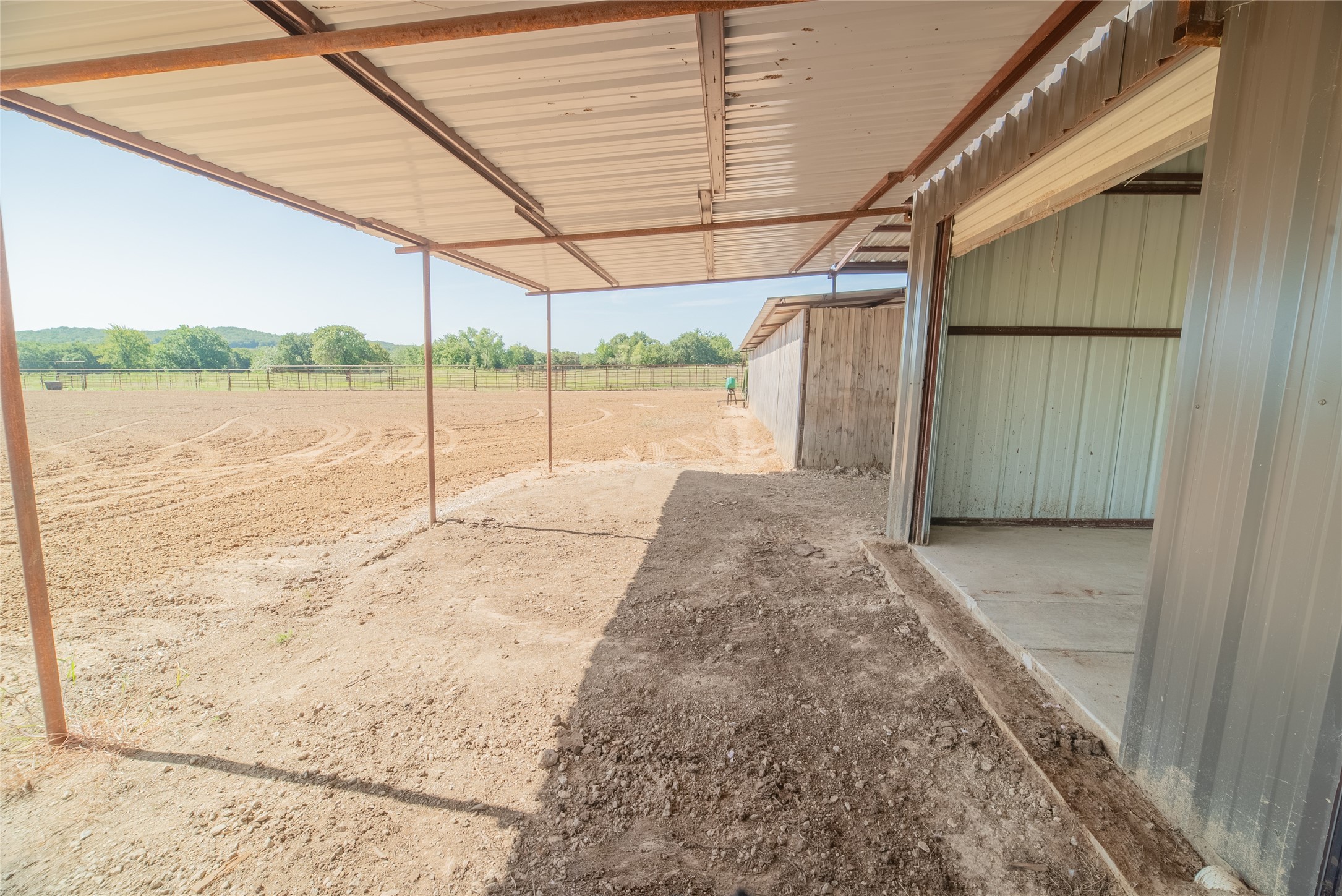 838 County Road 2121