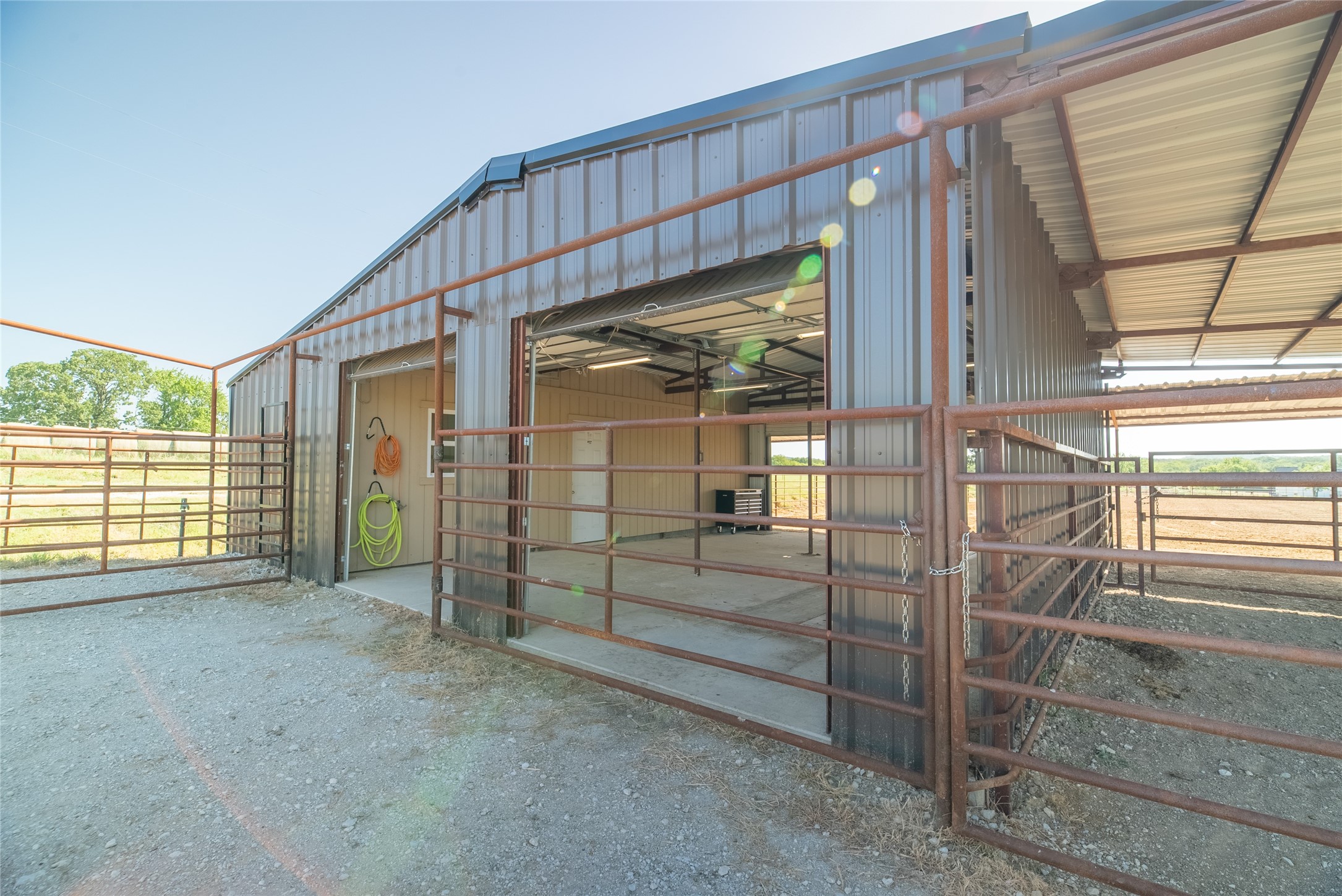 838 County Road 2121