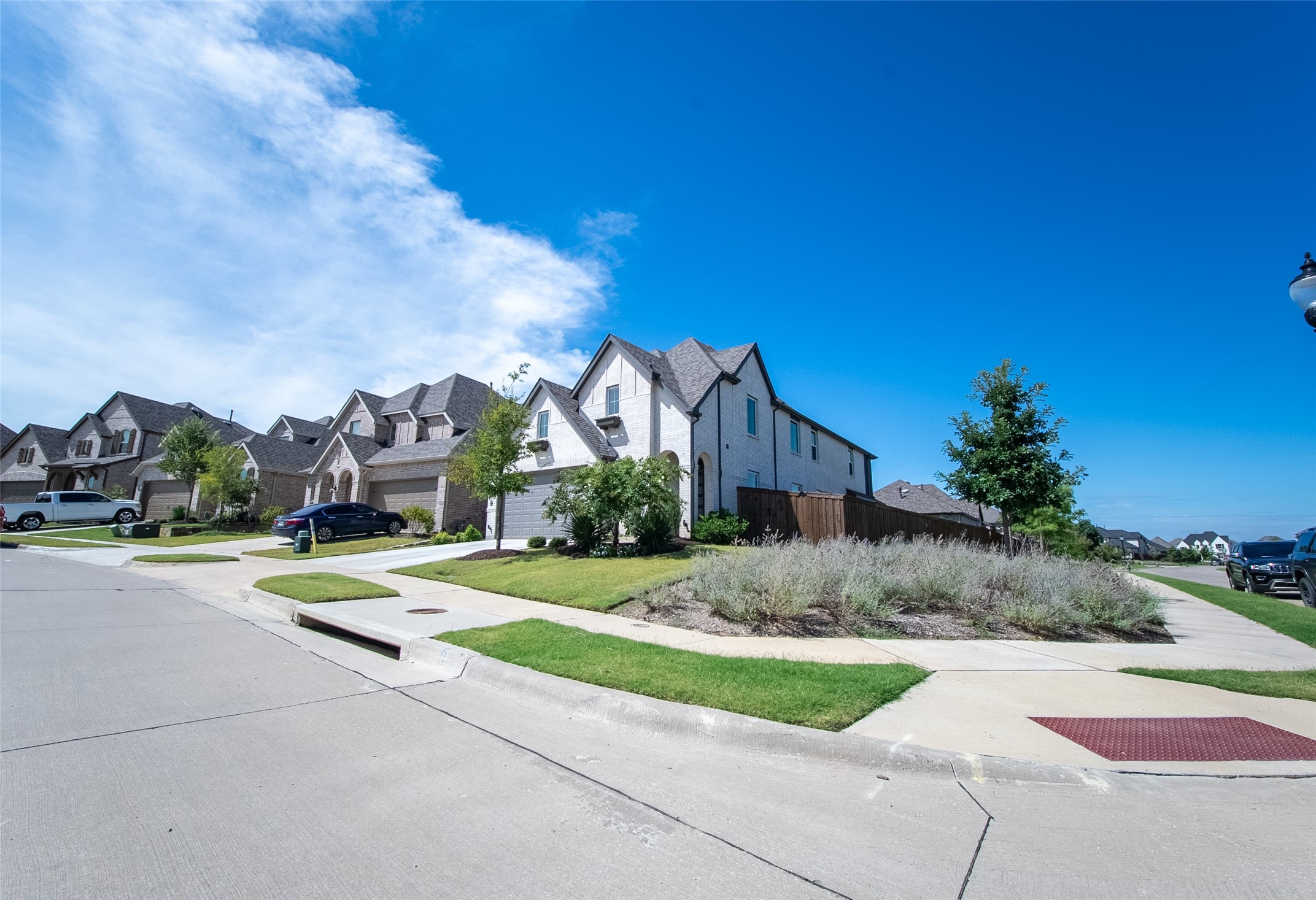 1800 Pelham Drive