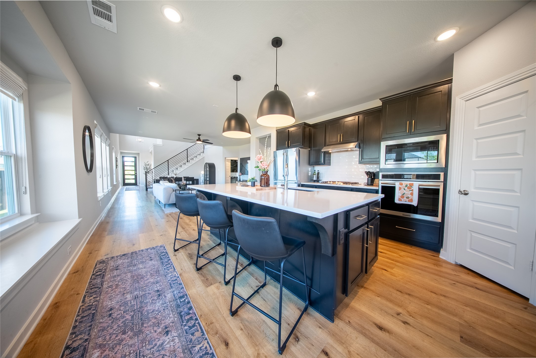 1800 Pelham Drive