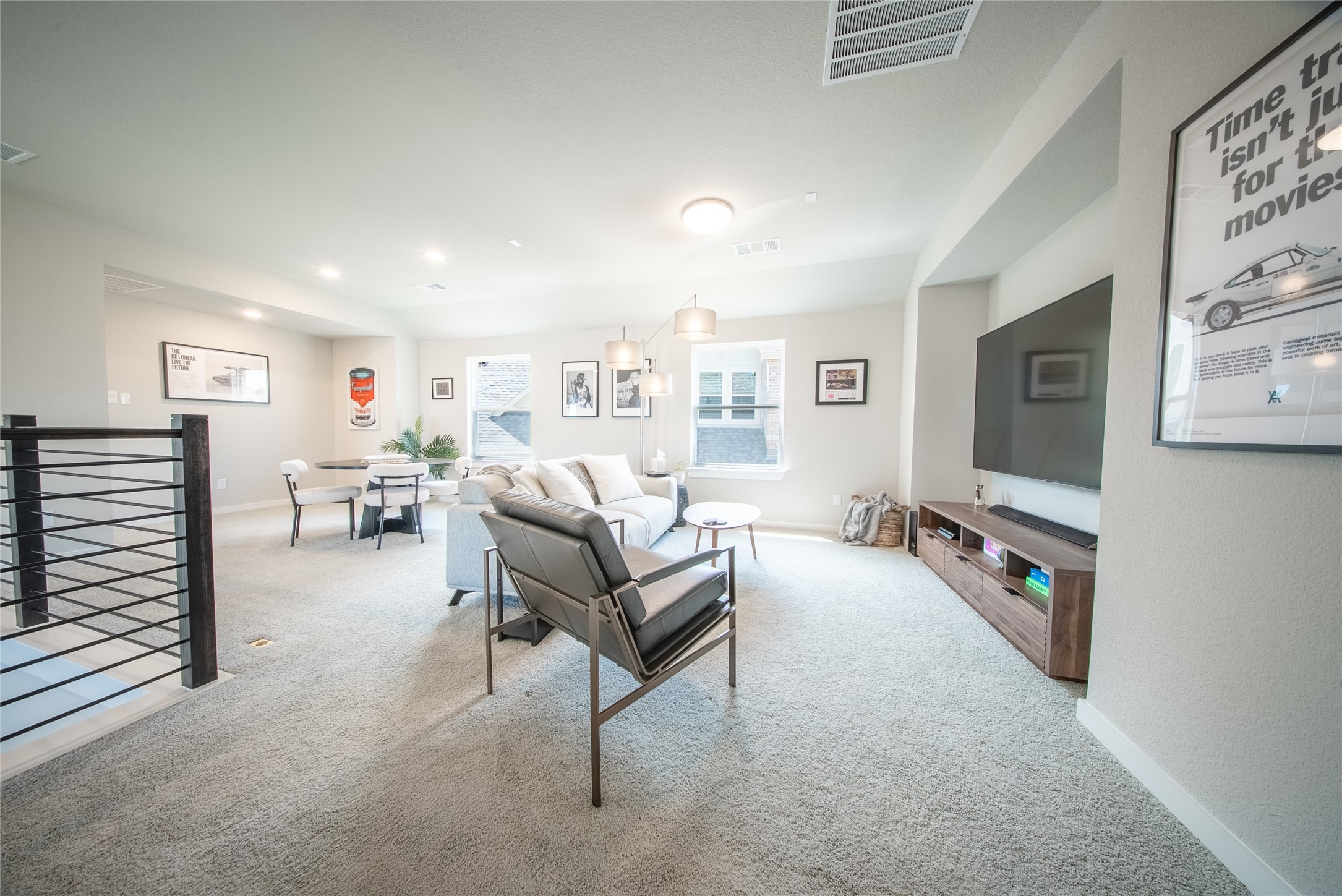 1800 Pelham Drive