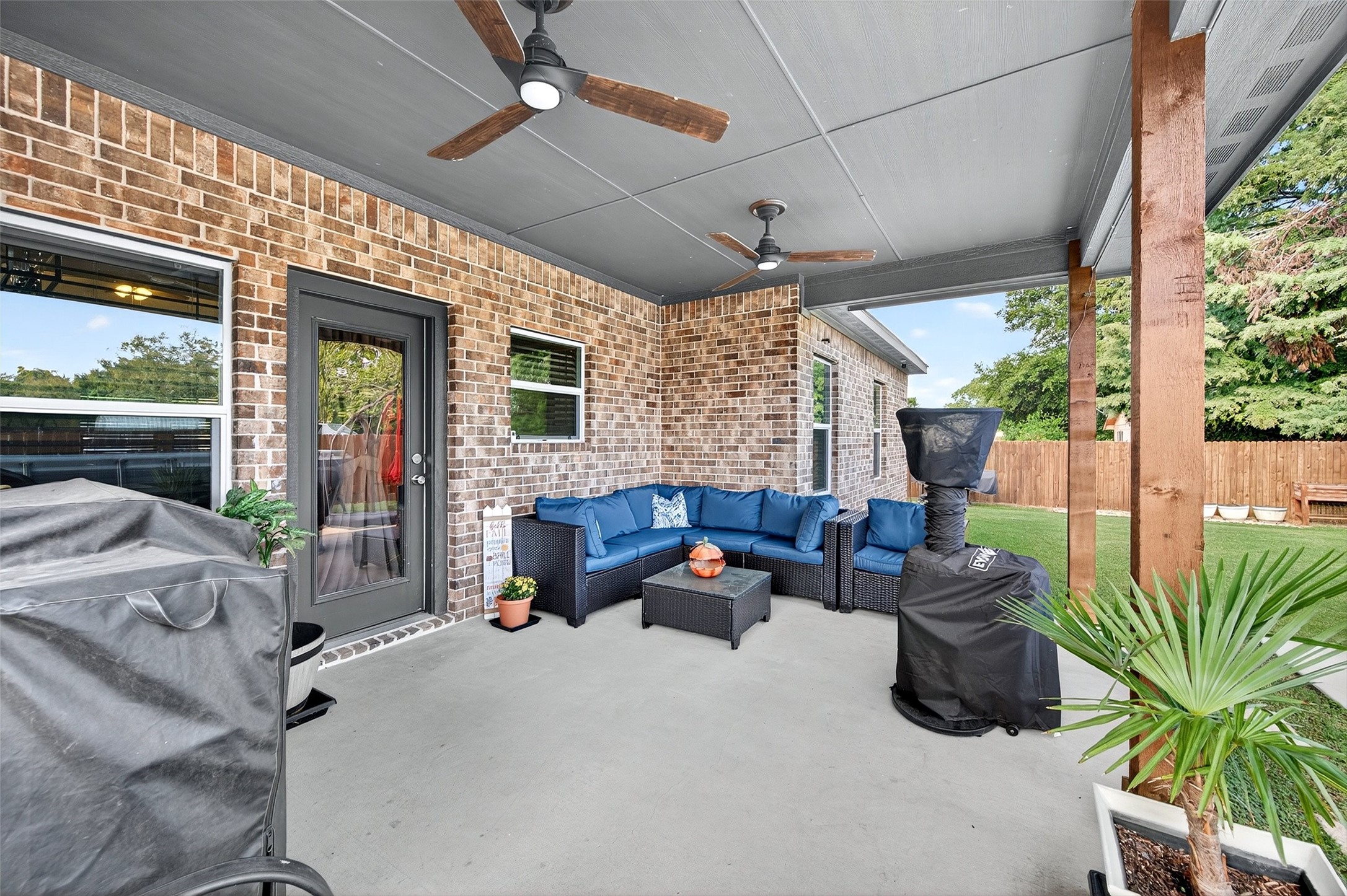 307 Brockett Street