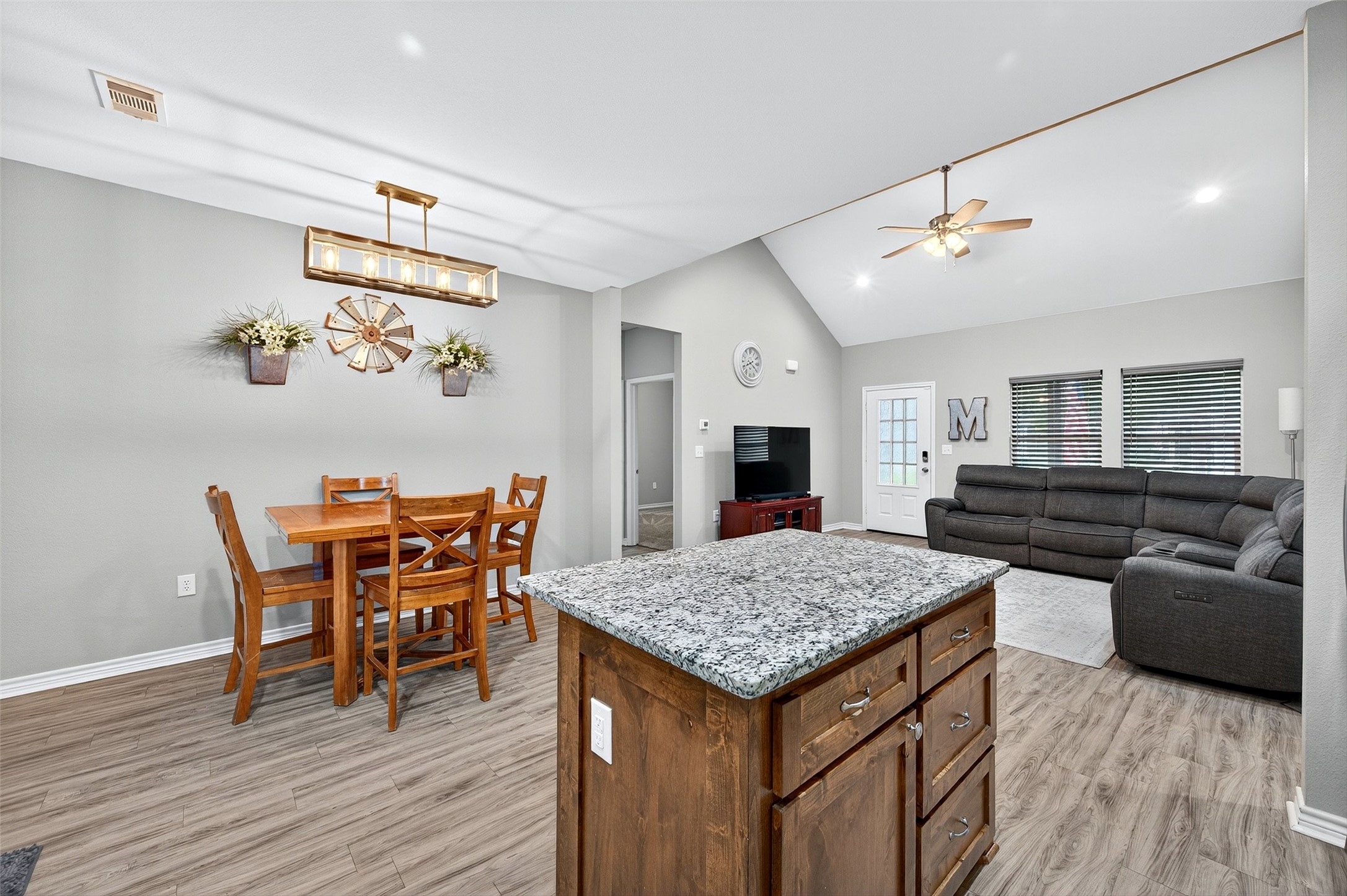 307 Brockett Street