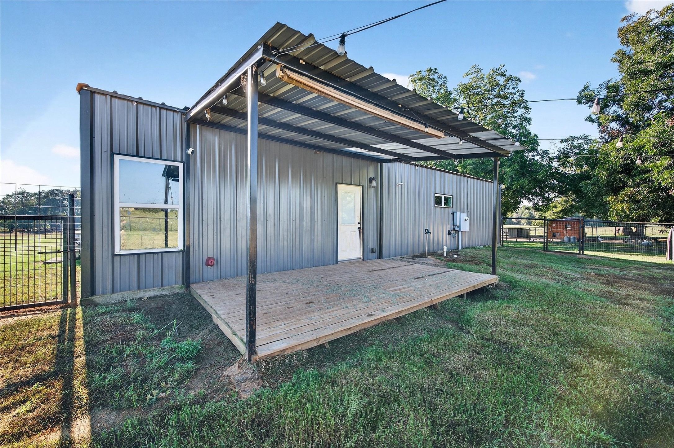 1700 Elmore Road