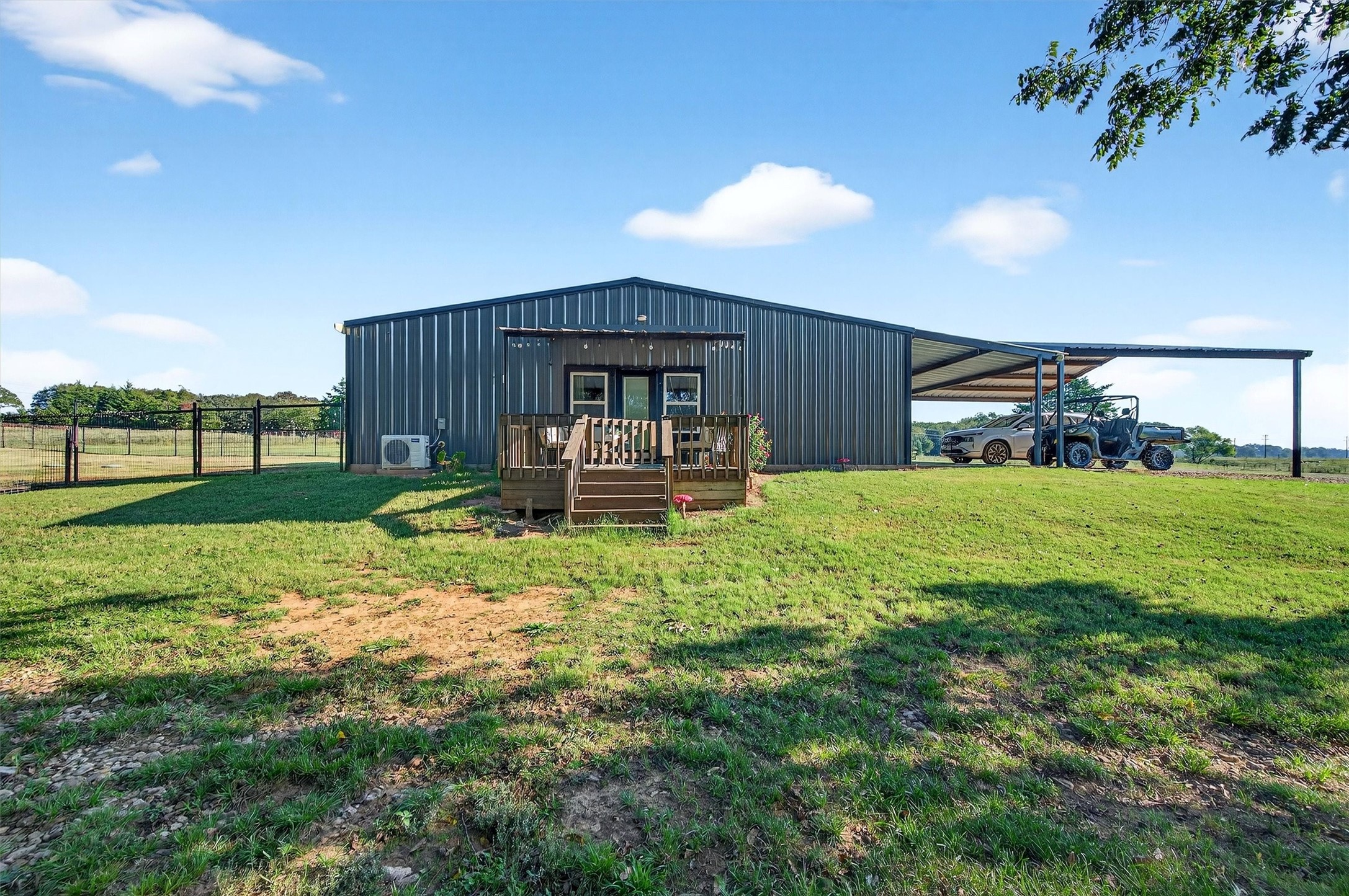 1700 Elmore Road