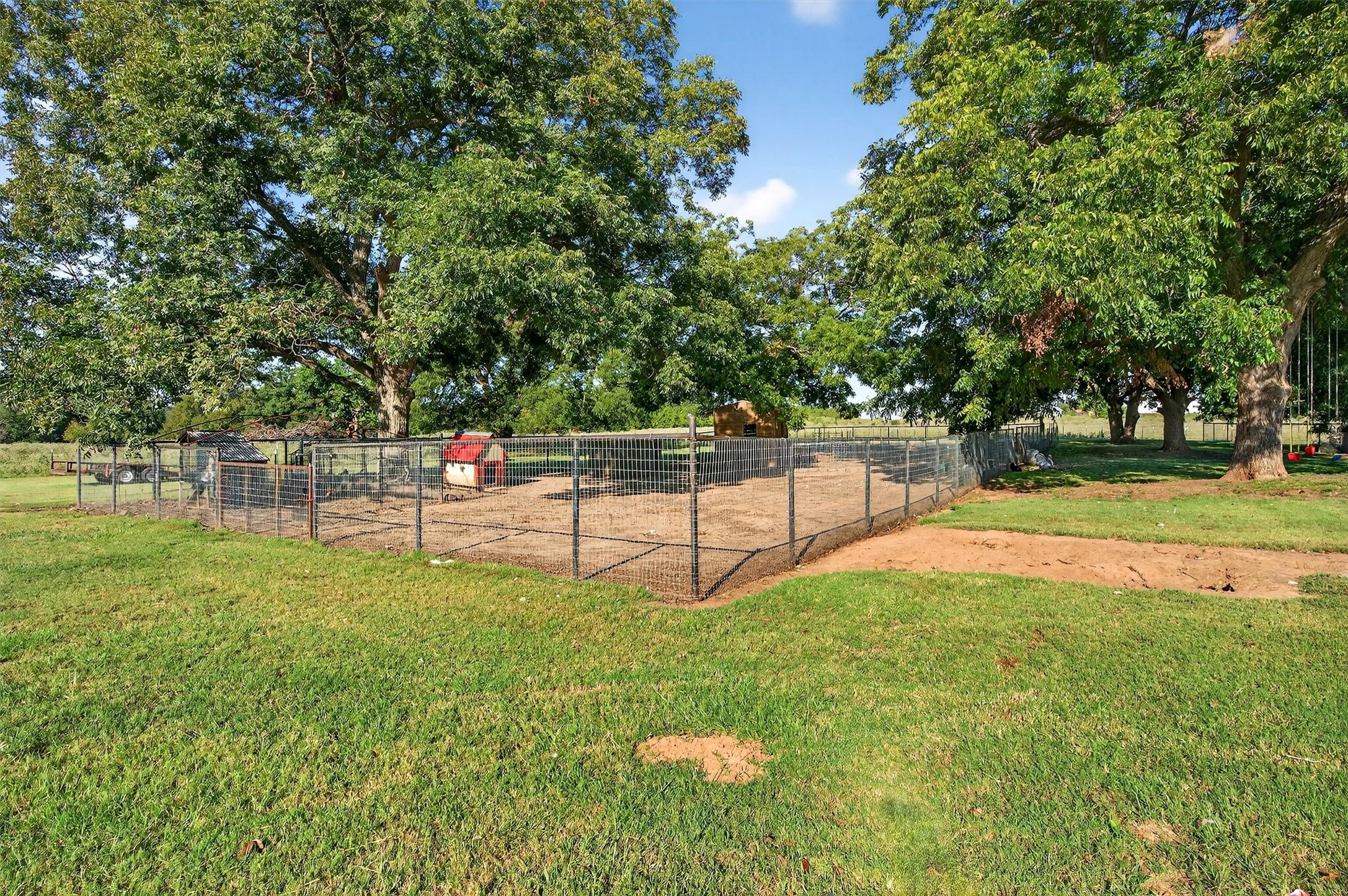 1700 Elmore Road