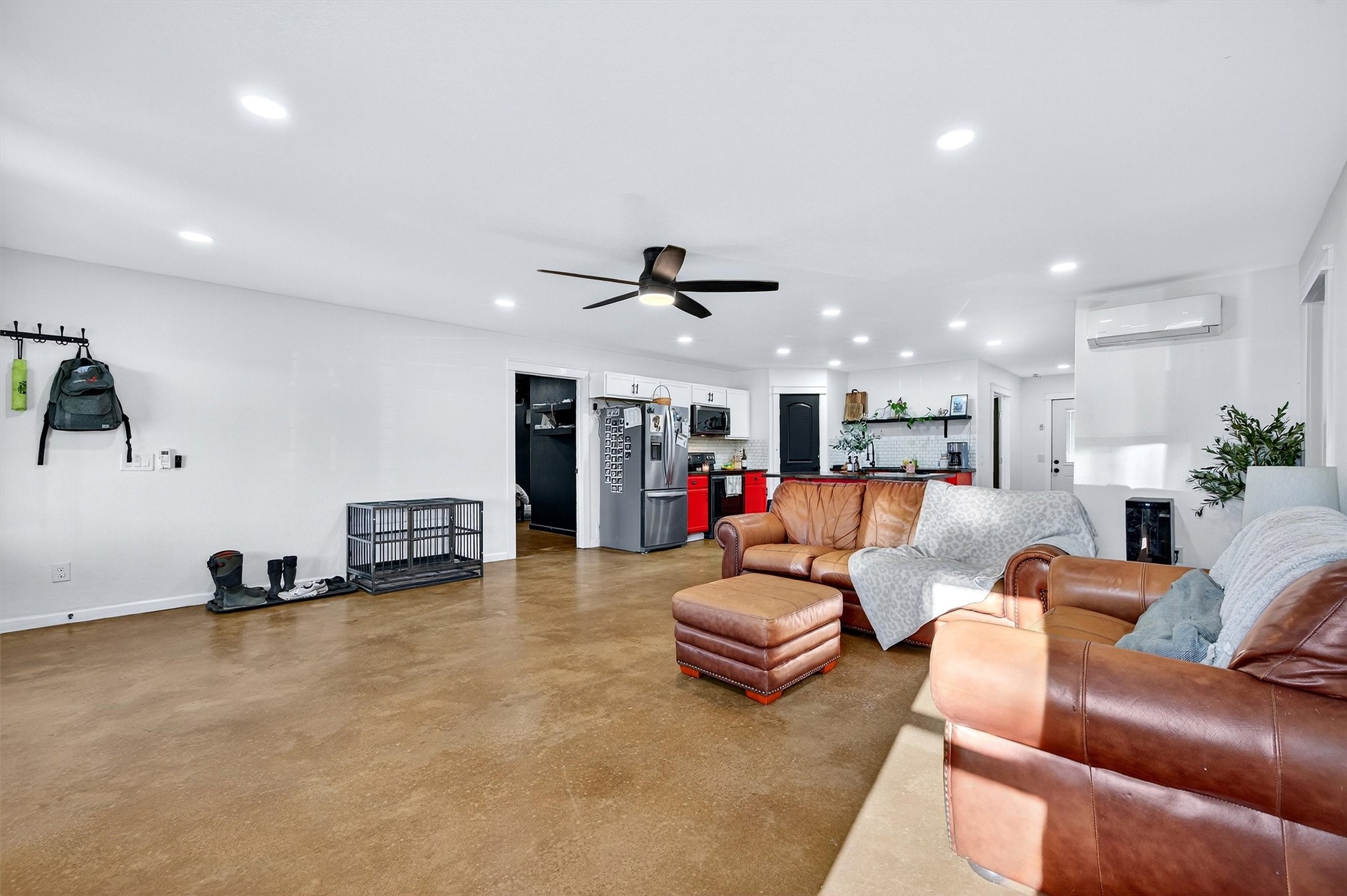 1700 Elmore Road