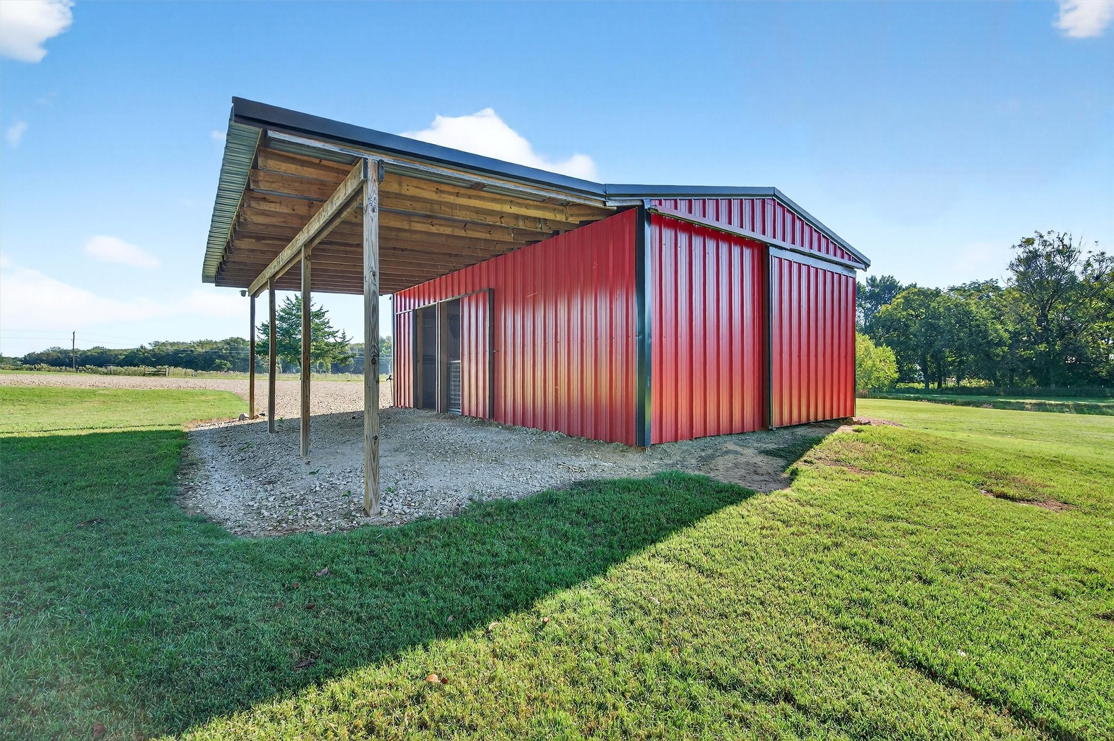 1700 Elmore Road
