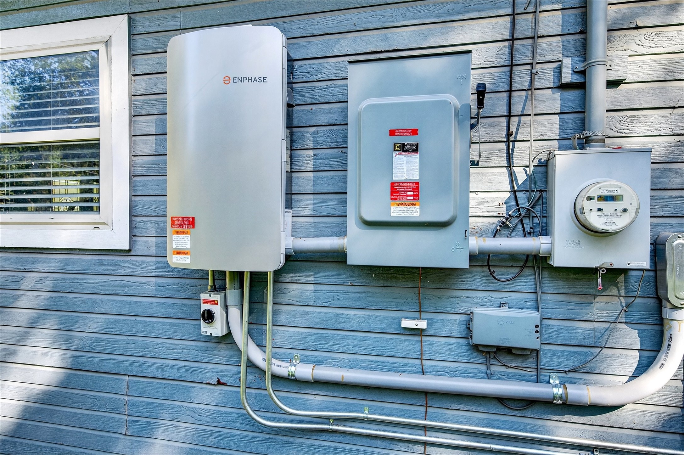 620 Throckmorton Street