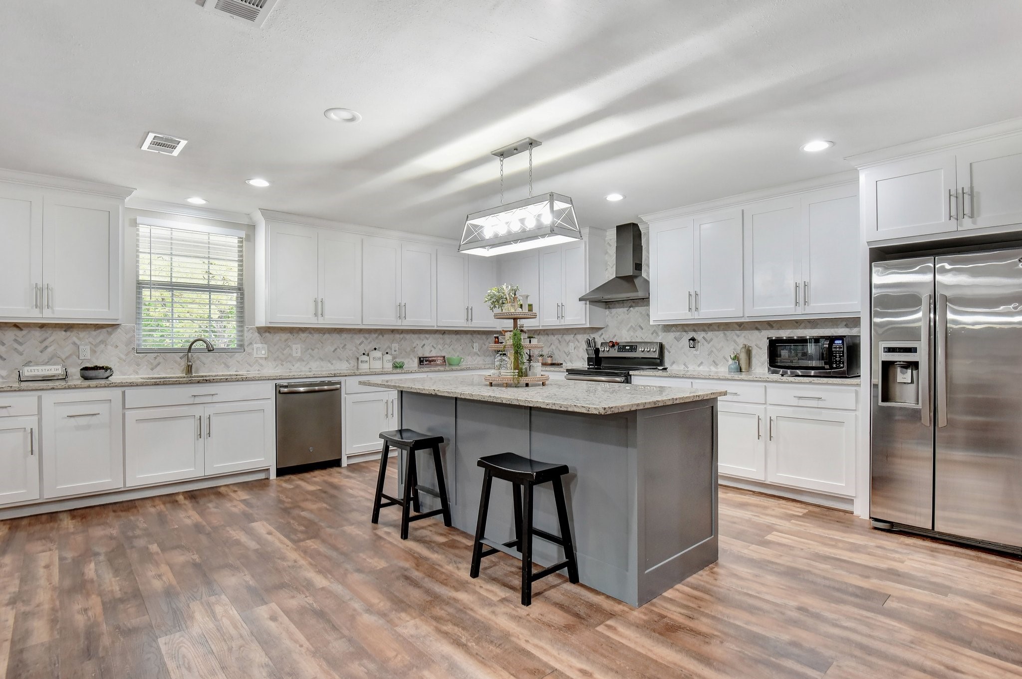 2199 Hawkins Road