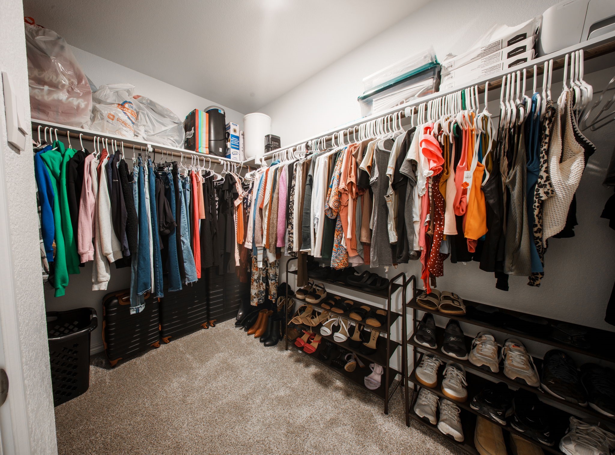 9913 Autumn Leaves Lane