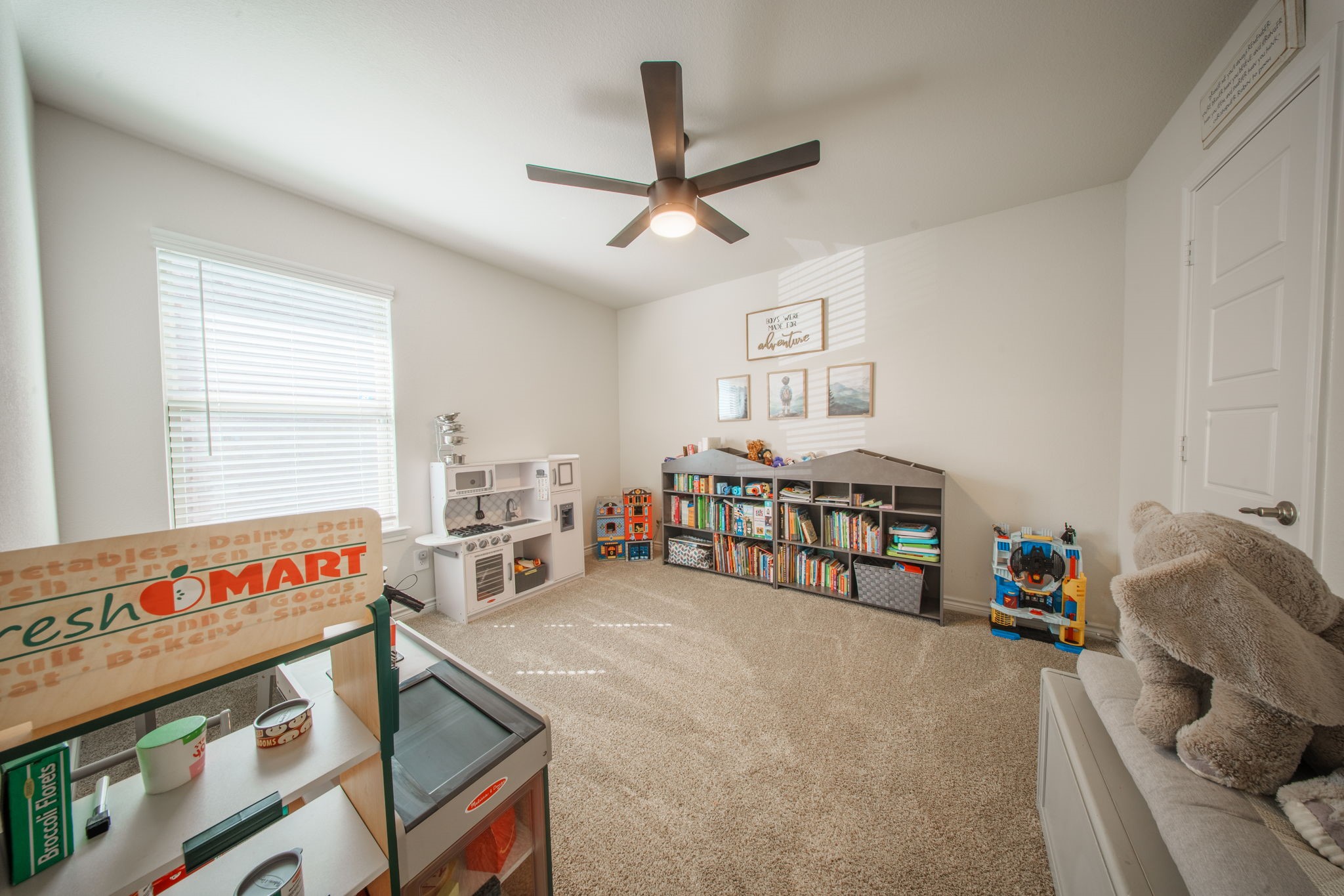 9913 Autumn Leaves Lane