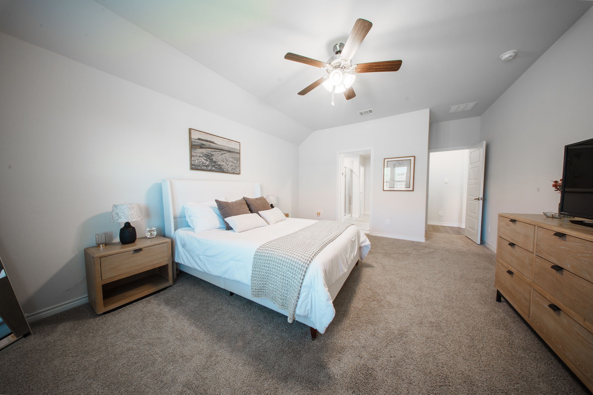 9913 Autumn Leaves Lane