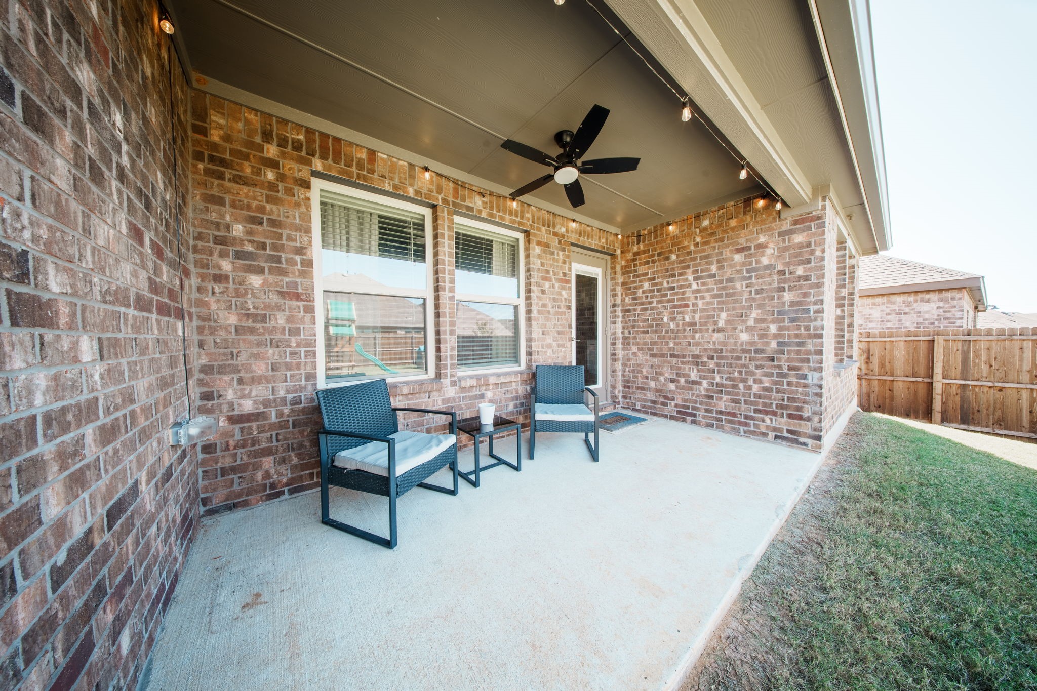 9913 Autumn Leaves Lane