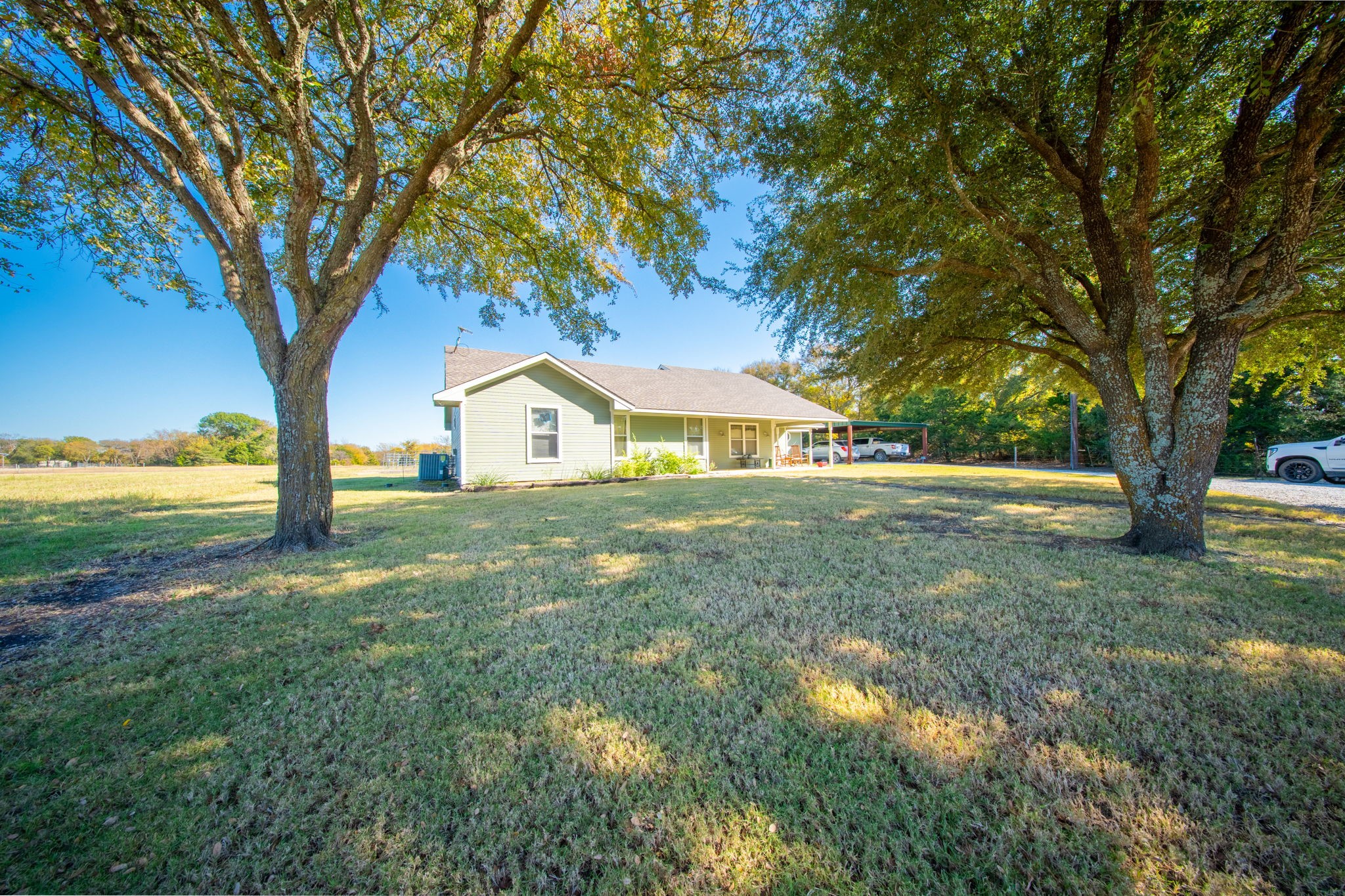 2830 Winding Oaks