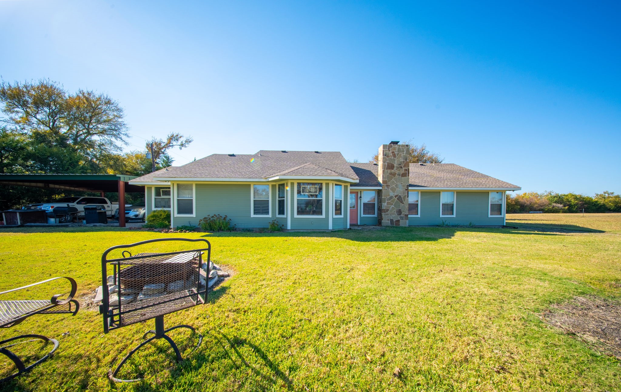 2830 Winding Oaks