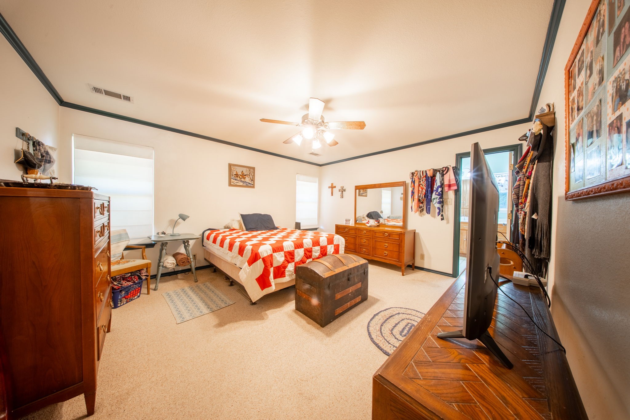 2830 Winding Oaks