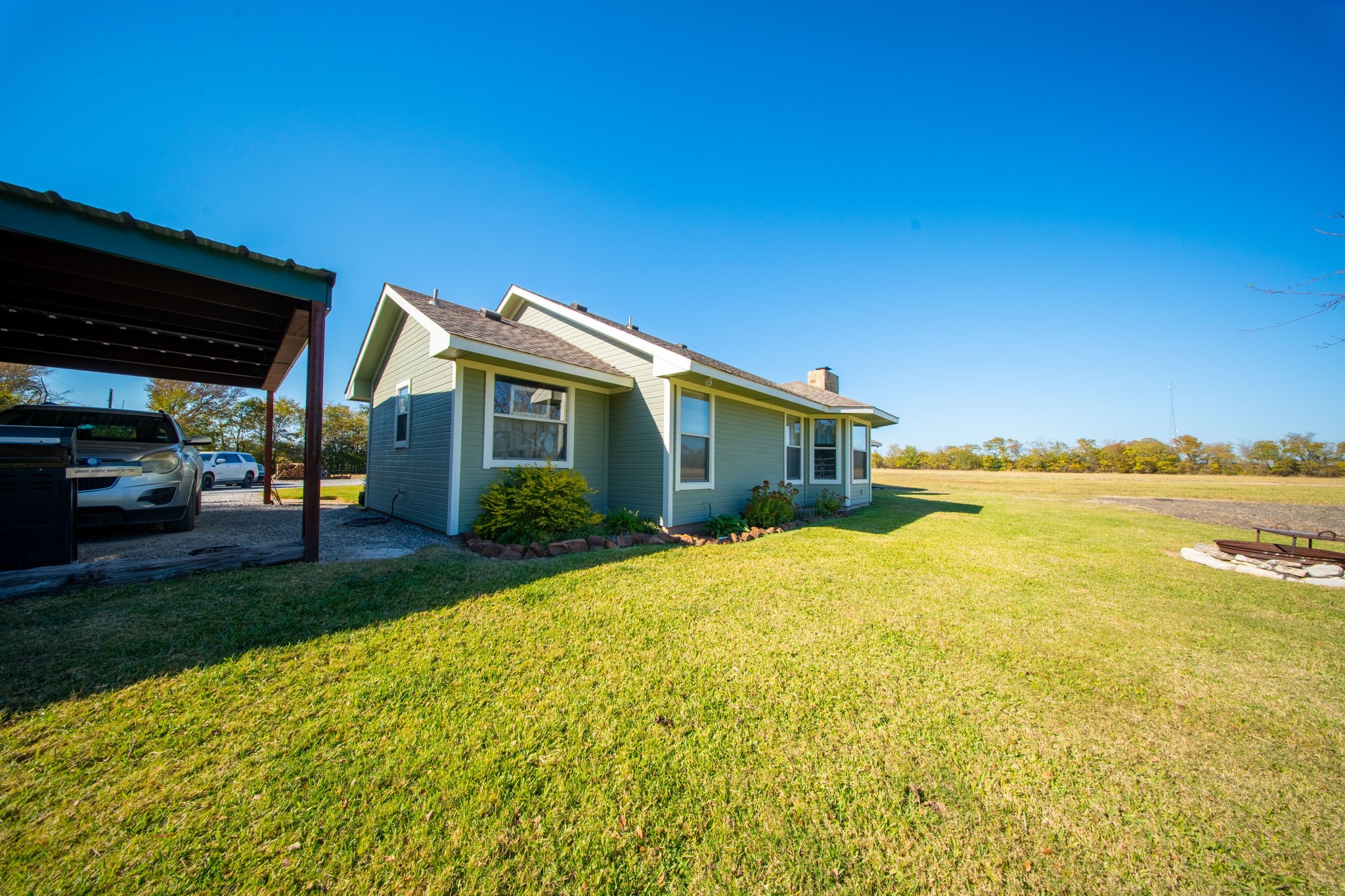 2830 Winding Oaks