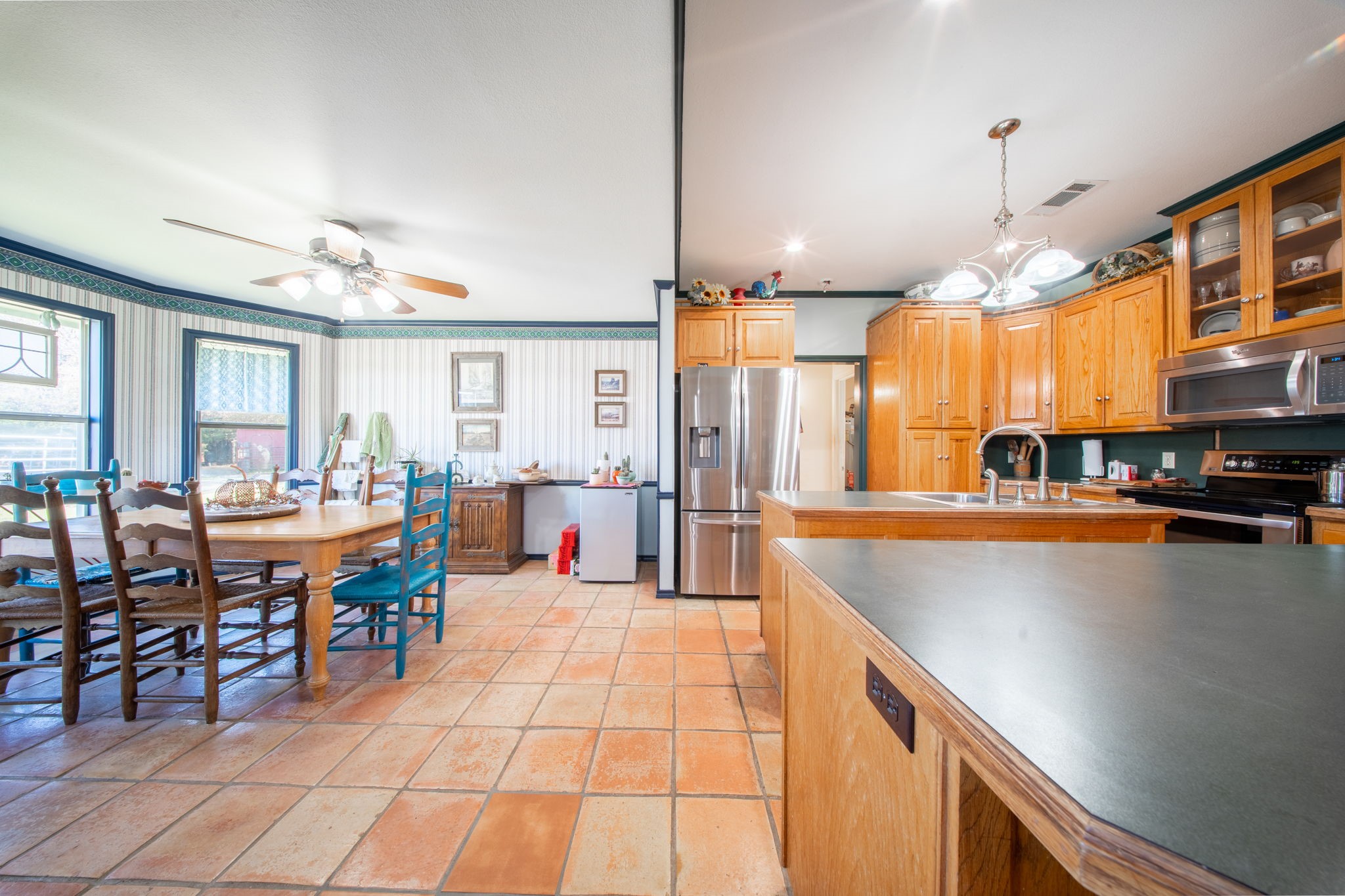 2830 Winding Oaks
