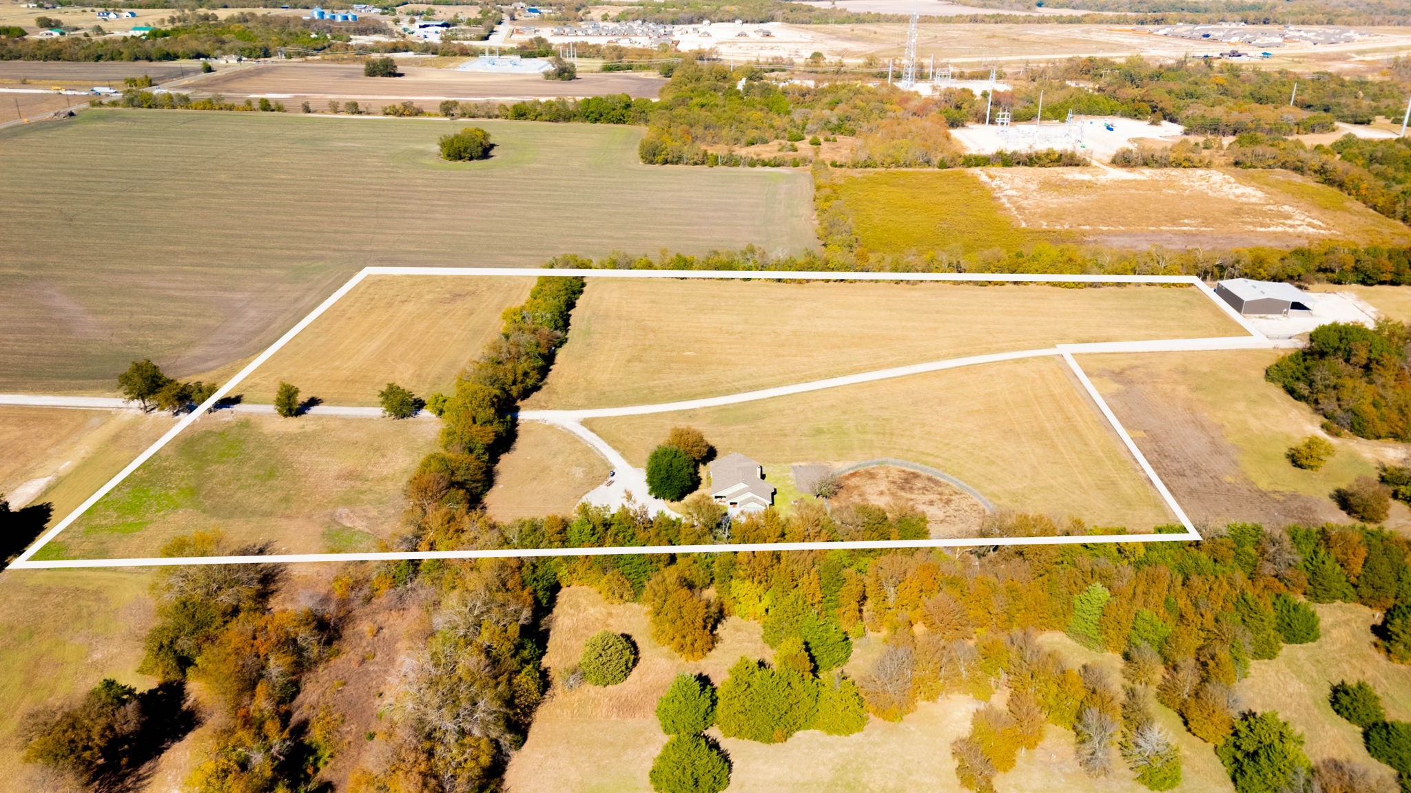 2830 Winding Oaks Trail