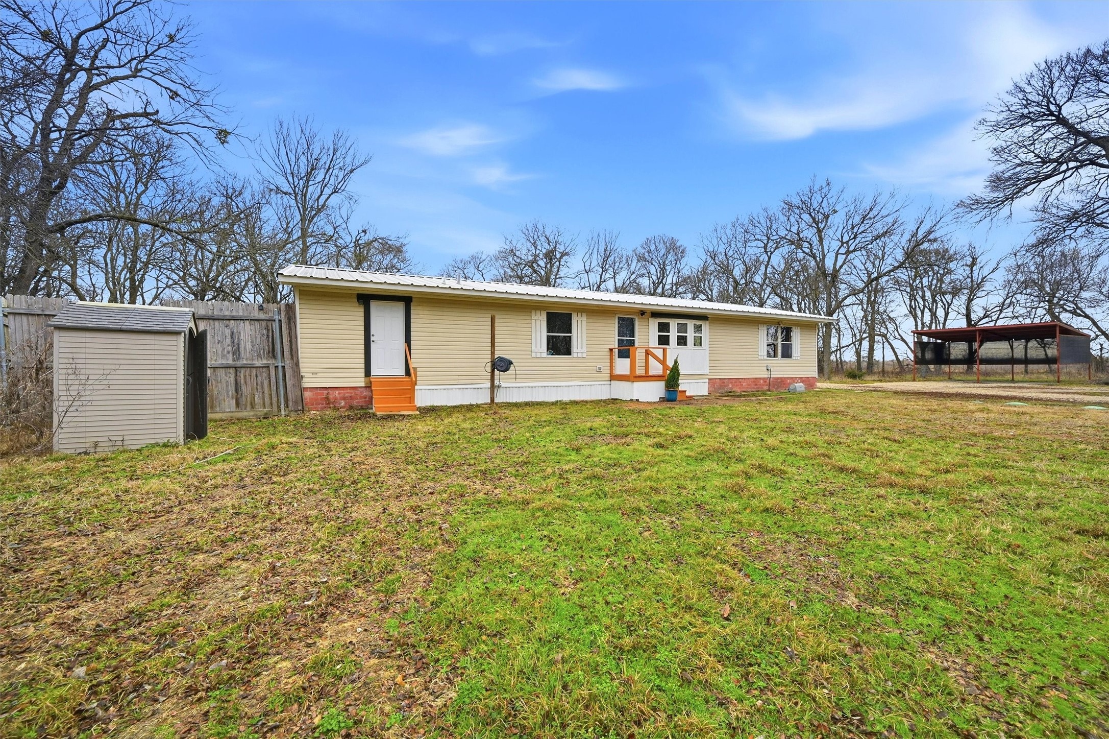 2421 Edwards Road